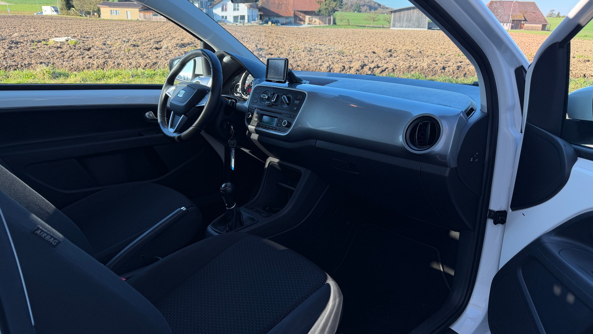 SEAT Mii 1.0 Style @MI Navigon-image-11