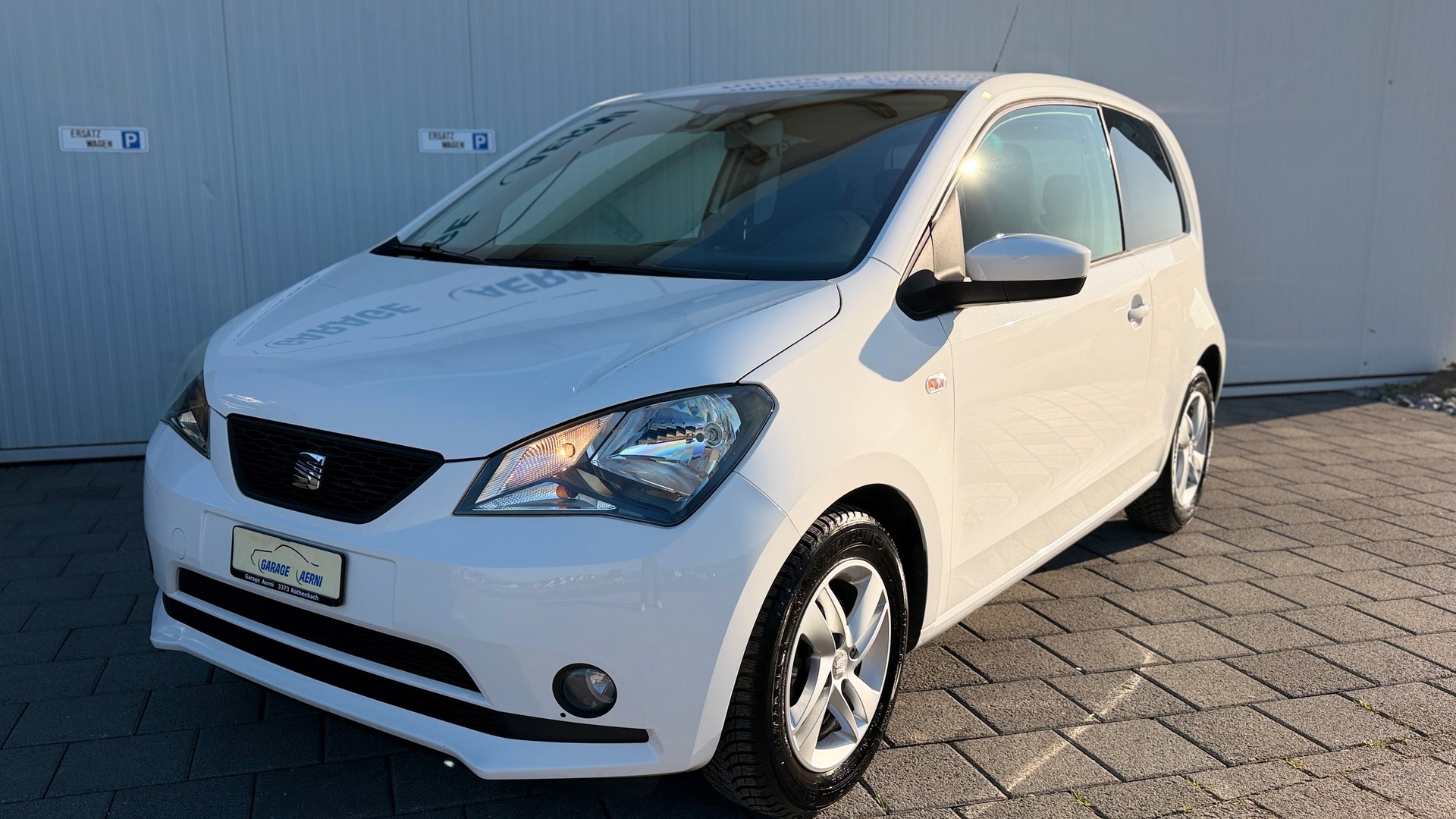 SEAT Mii 1.0 Style @MI Navigon-showroom-element-1