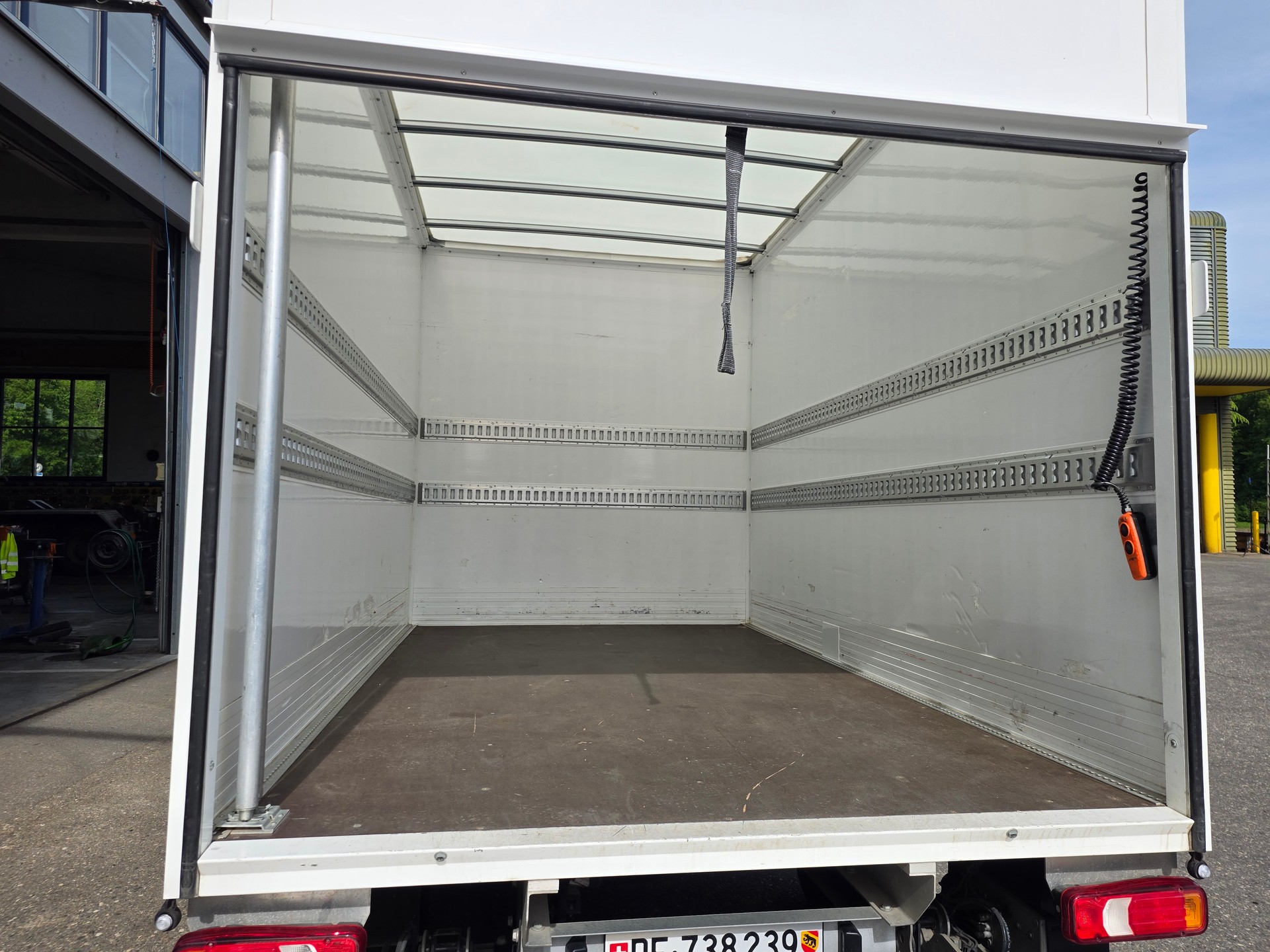 IVECO 35 S 18H A8-image-6