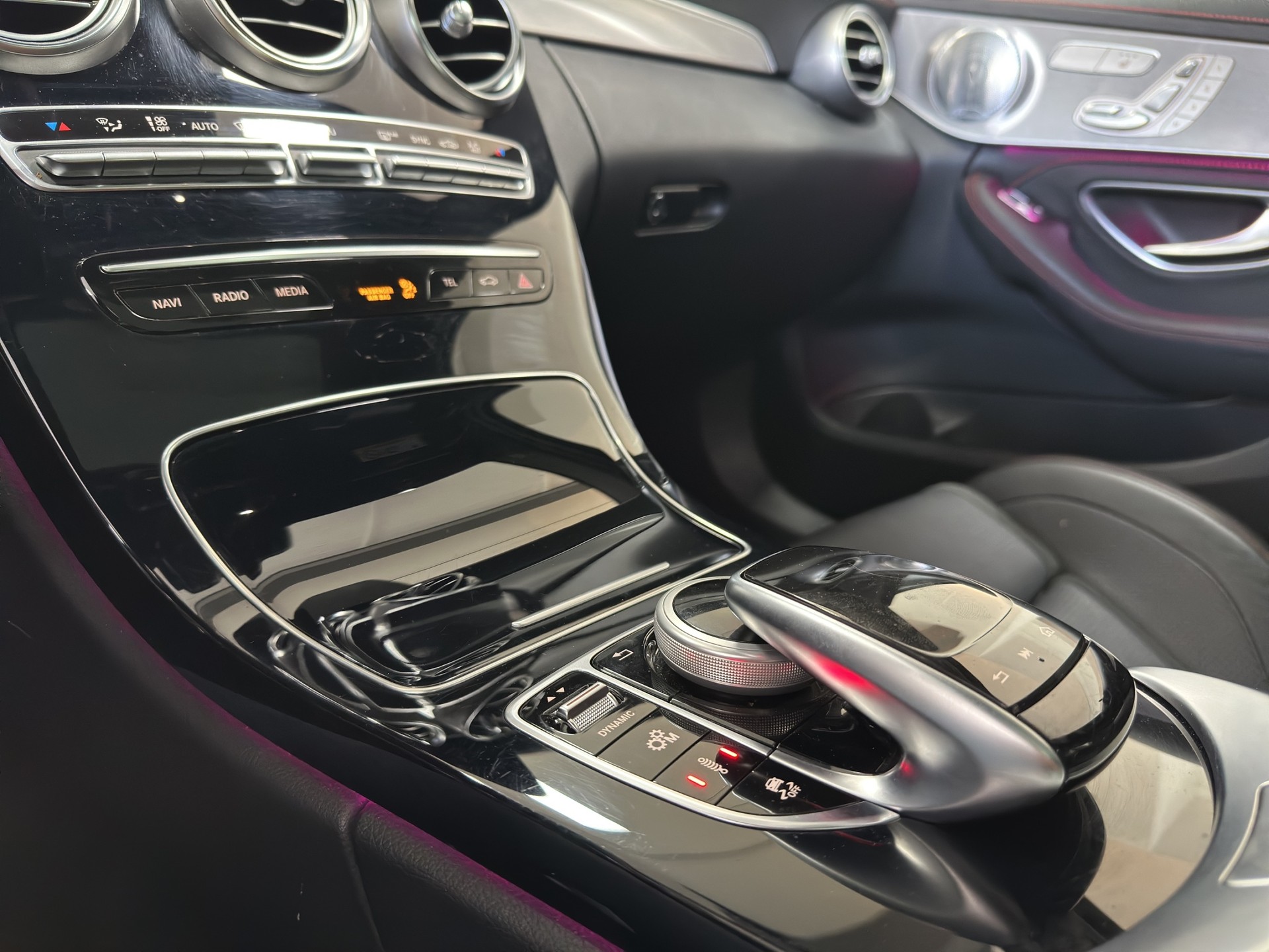 MERCEDES-BENZ C 43 AMG 4Matic 9G-Tronic-image-26