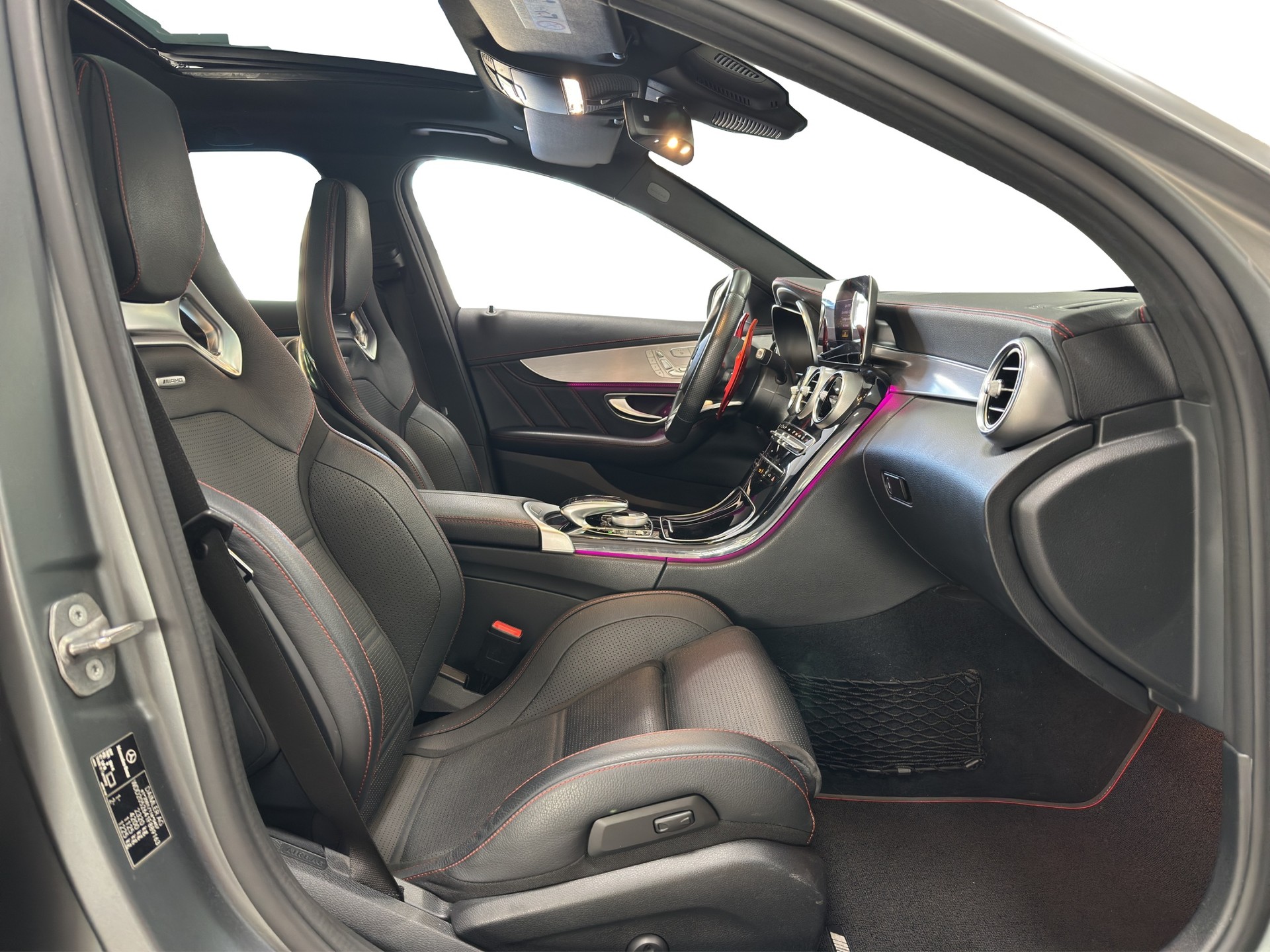 MERCEDES-BENZ C 43 AMG 4Matic 9G-Tronic-image-7