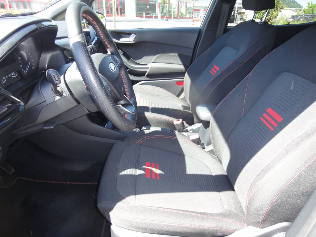 FORD Fiesta 1.0 EcoB Hybrid ST-Line X-image-11