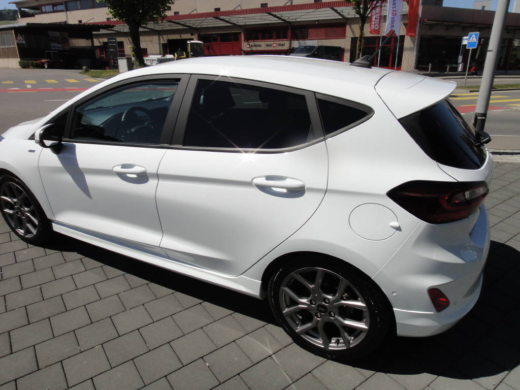 FORD Fiesta 1.0 EcoB Hybrid ST-Line X-image-3