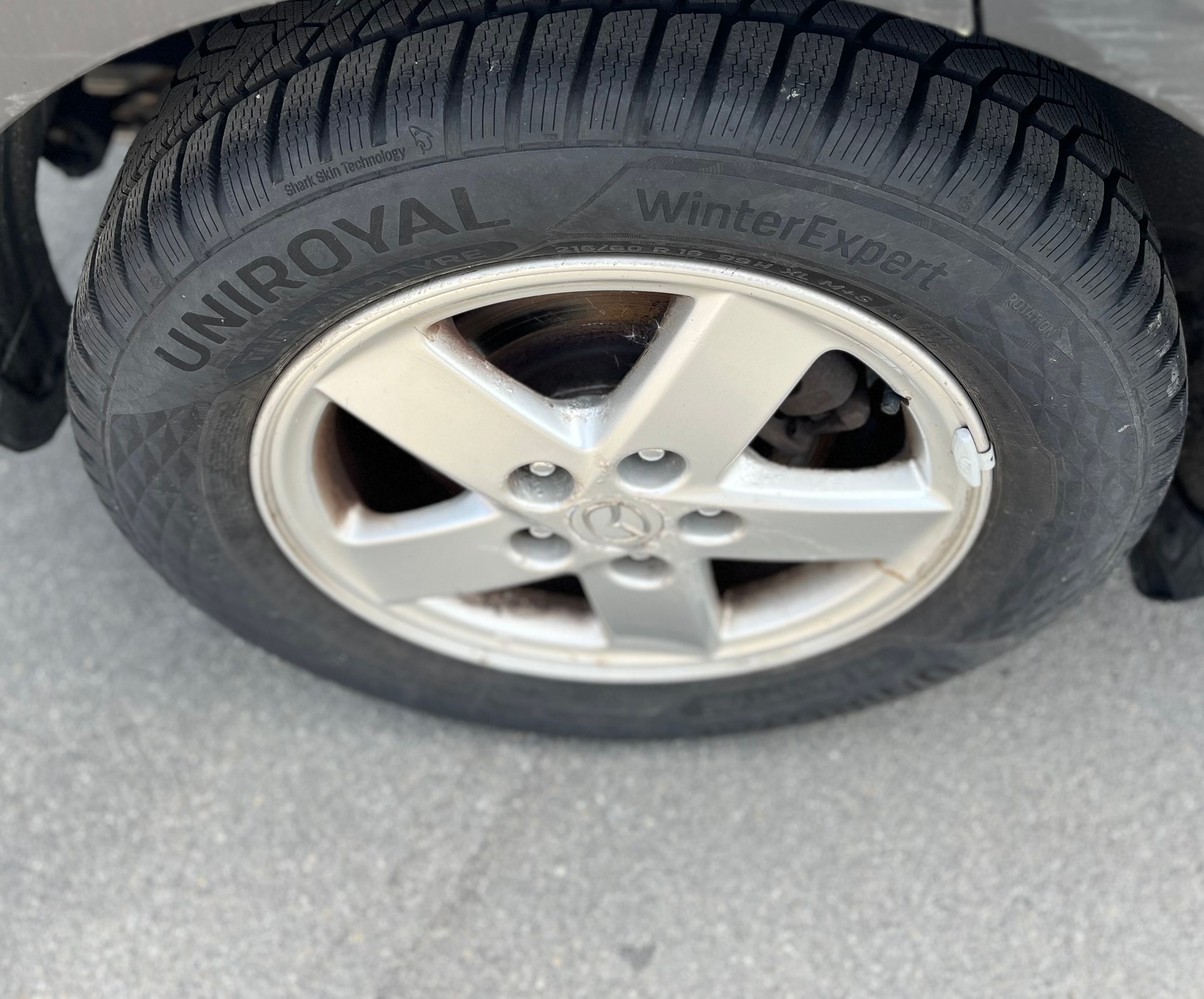 MAZDA Diesel Automat 1,5i mit Leder Sitz Euro B6b-image-11