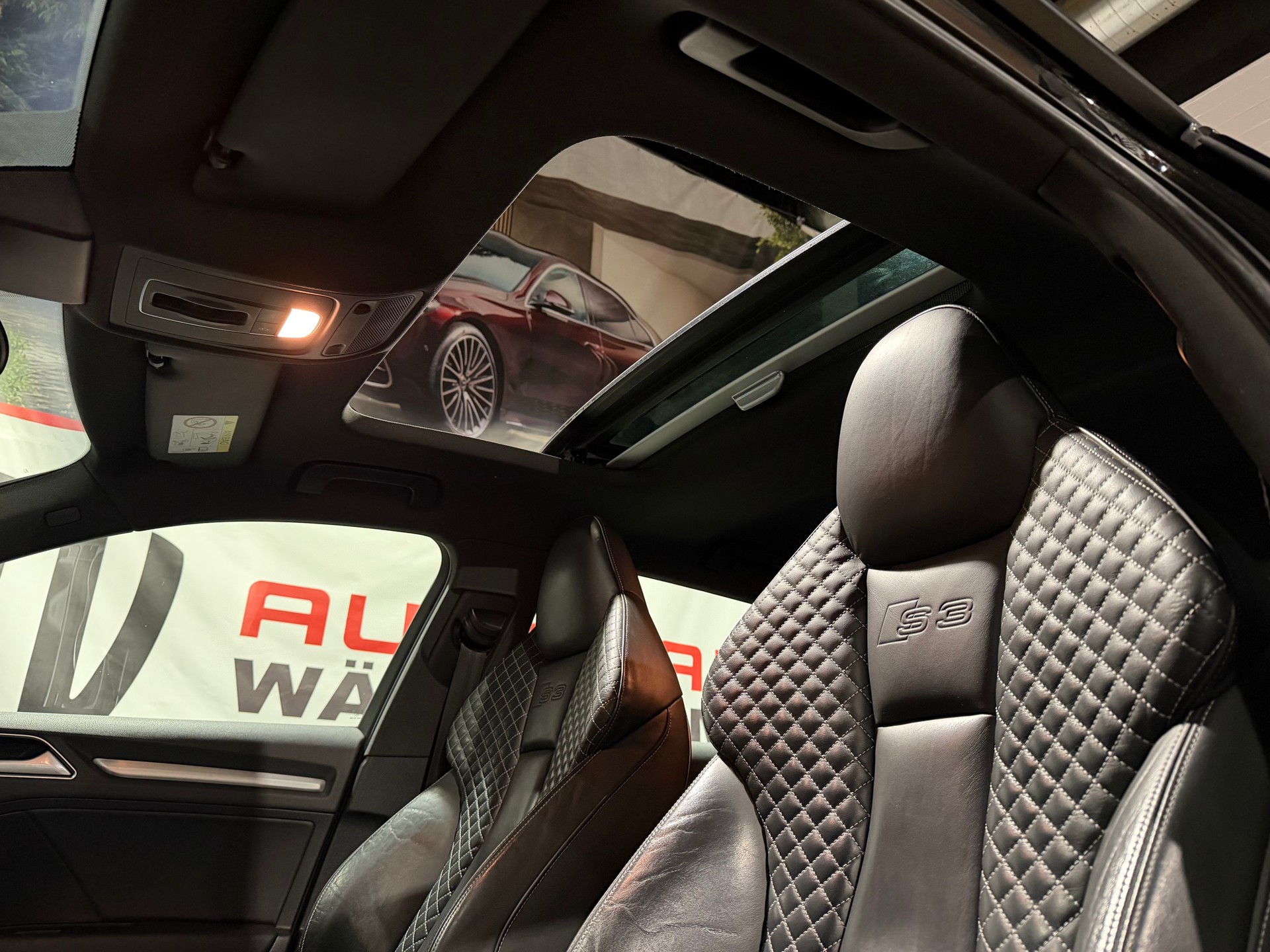 AUDI S3 Sportback 2.0 TFSI quattro S-tronic-image-11