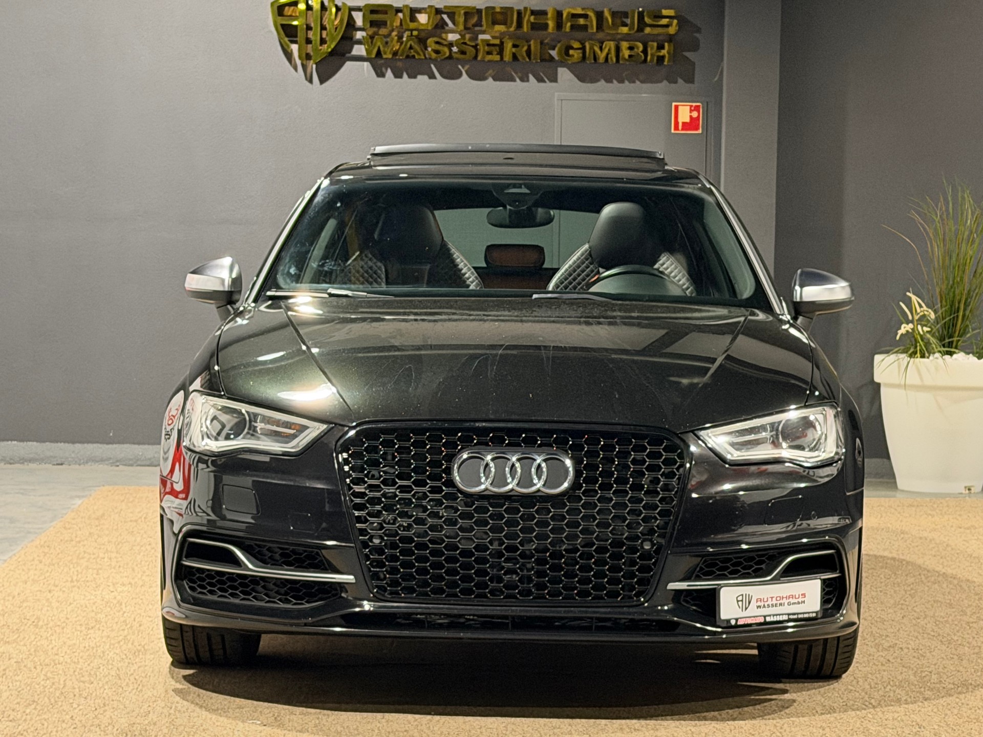AUDI S3 Sportback 2.0 TFSI quattro S-tronic-image-6