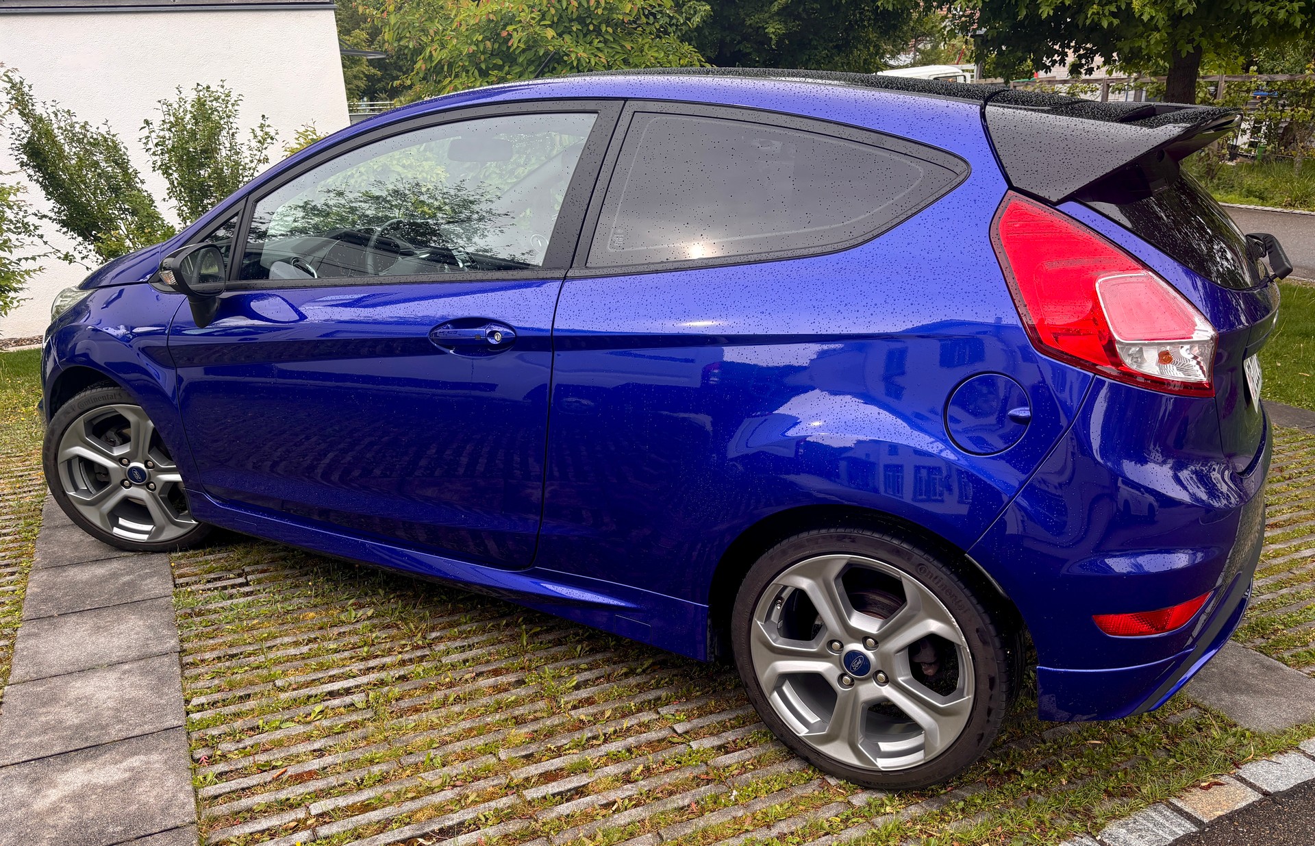 FORD 1.6 EcoB ST-2