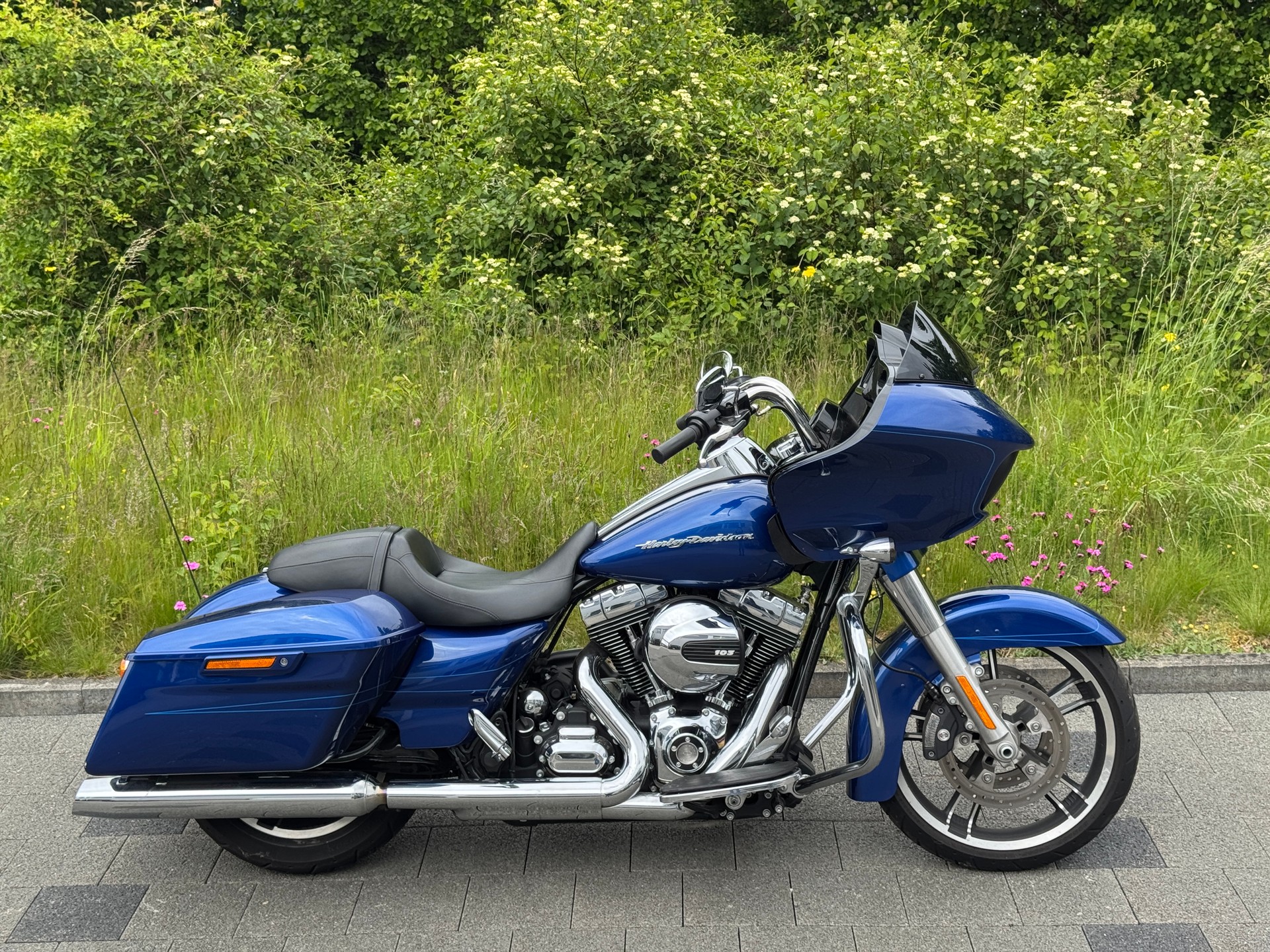 HARLEY-DAVIDSON FLTRXS 103 Road Glide (35 KW möglich)-image-15
