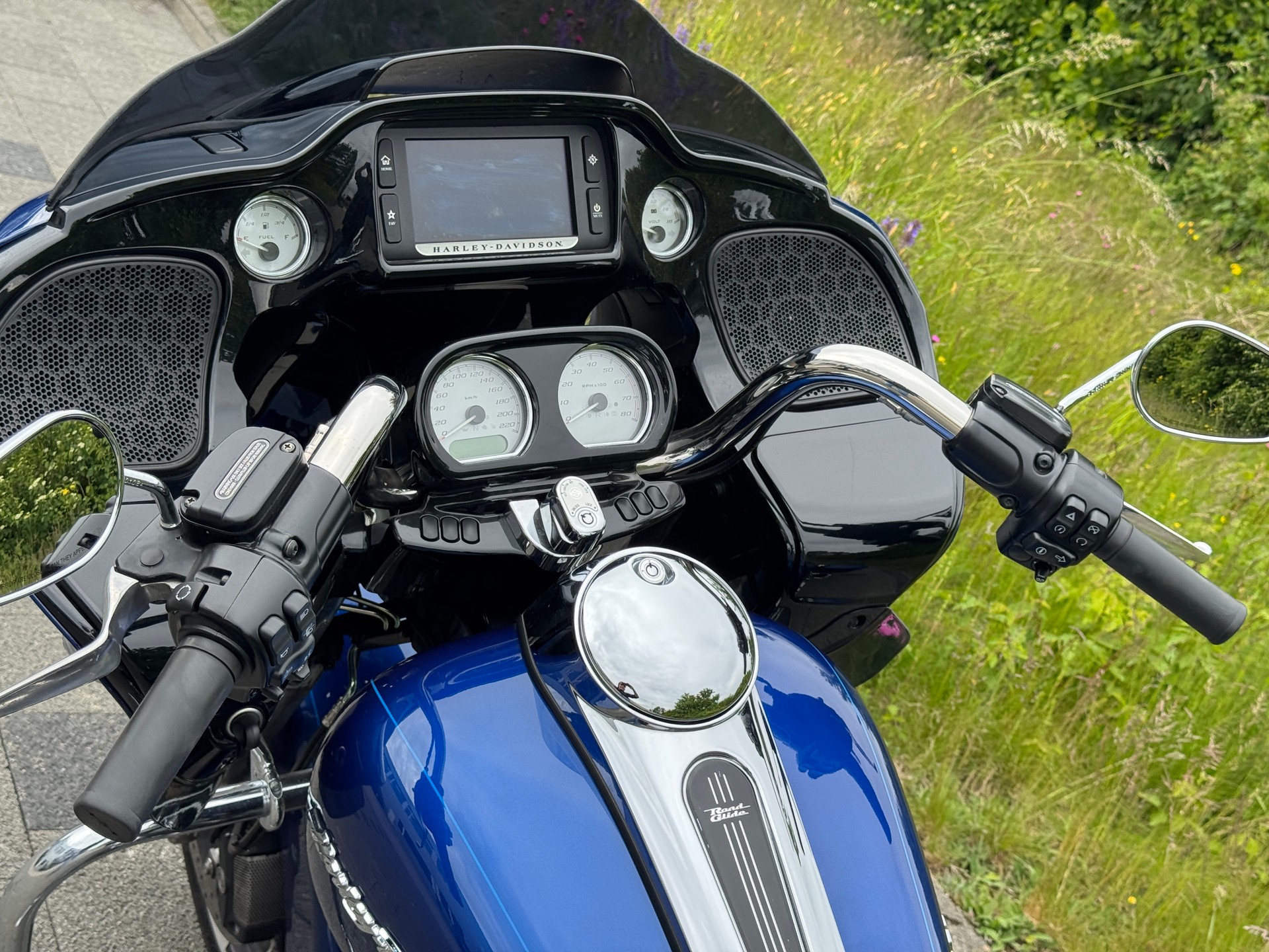 HARLEY-DAVIDSON FLTRXS 103 Road Glide (35 KW möglich)-image-10