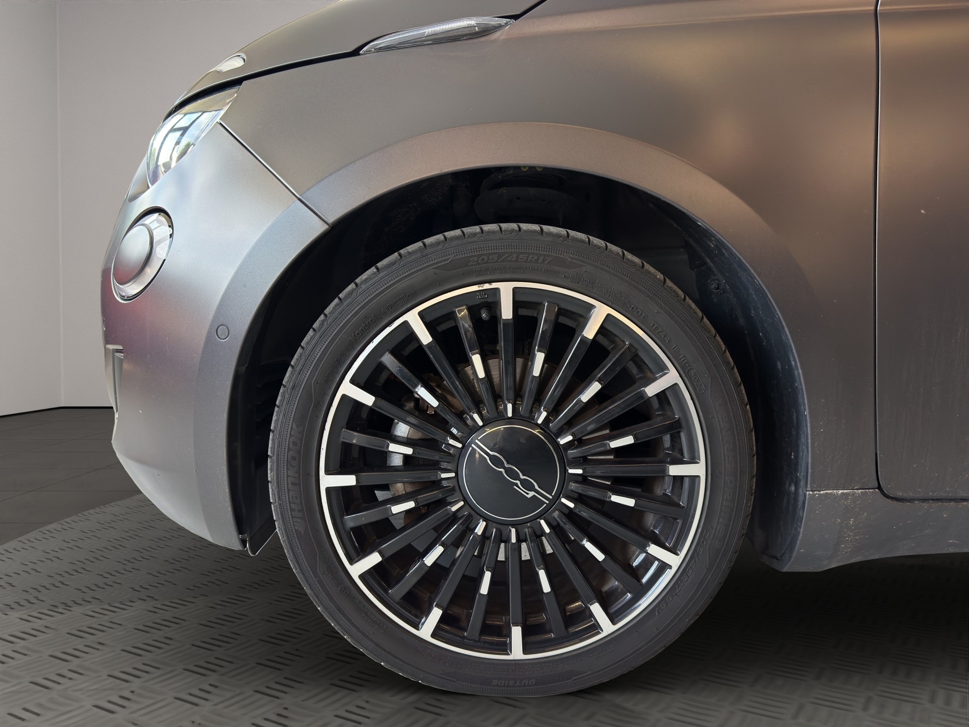 FIAT 500 electric 87 kW Icon-image-6