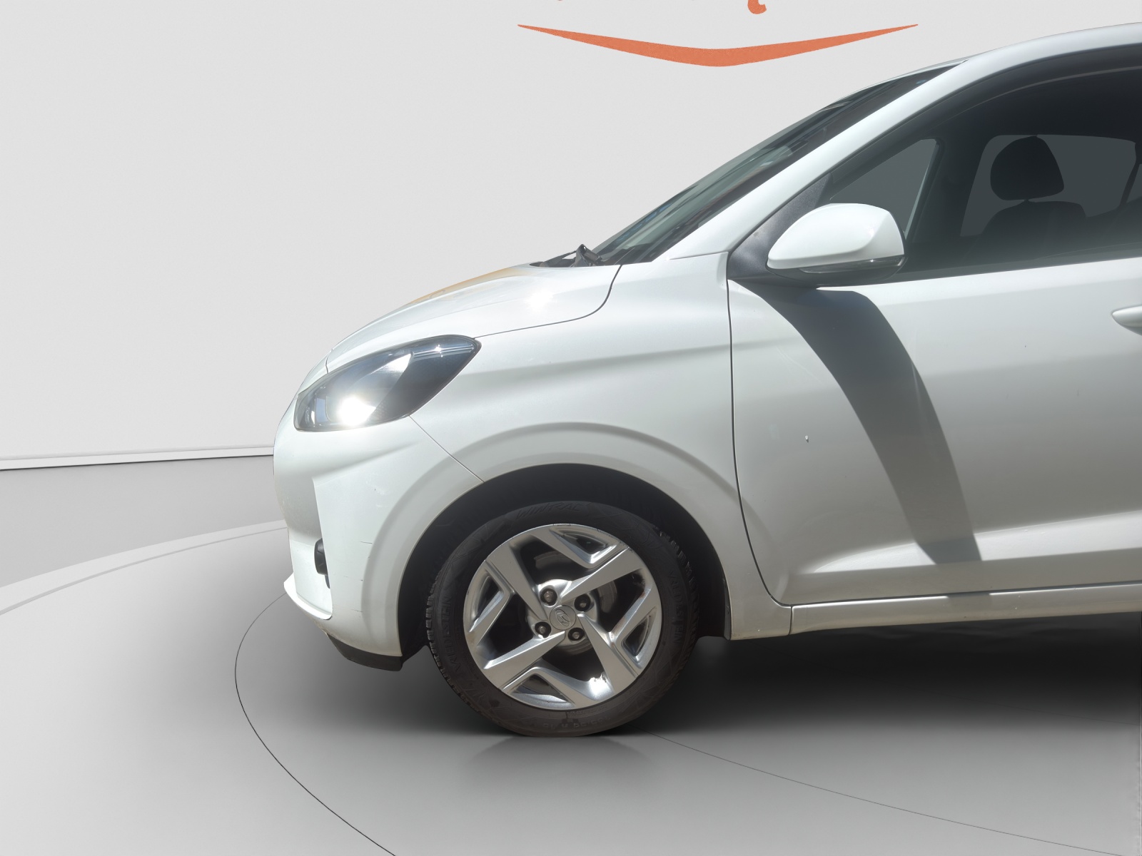 HYUNDAI i10 1.0 Launch Automat-image-11