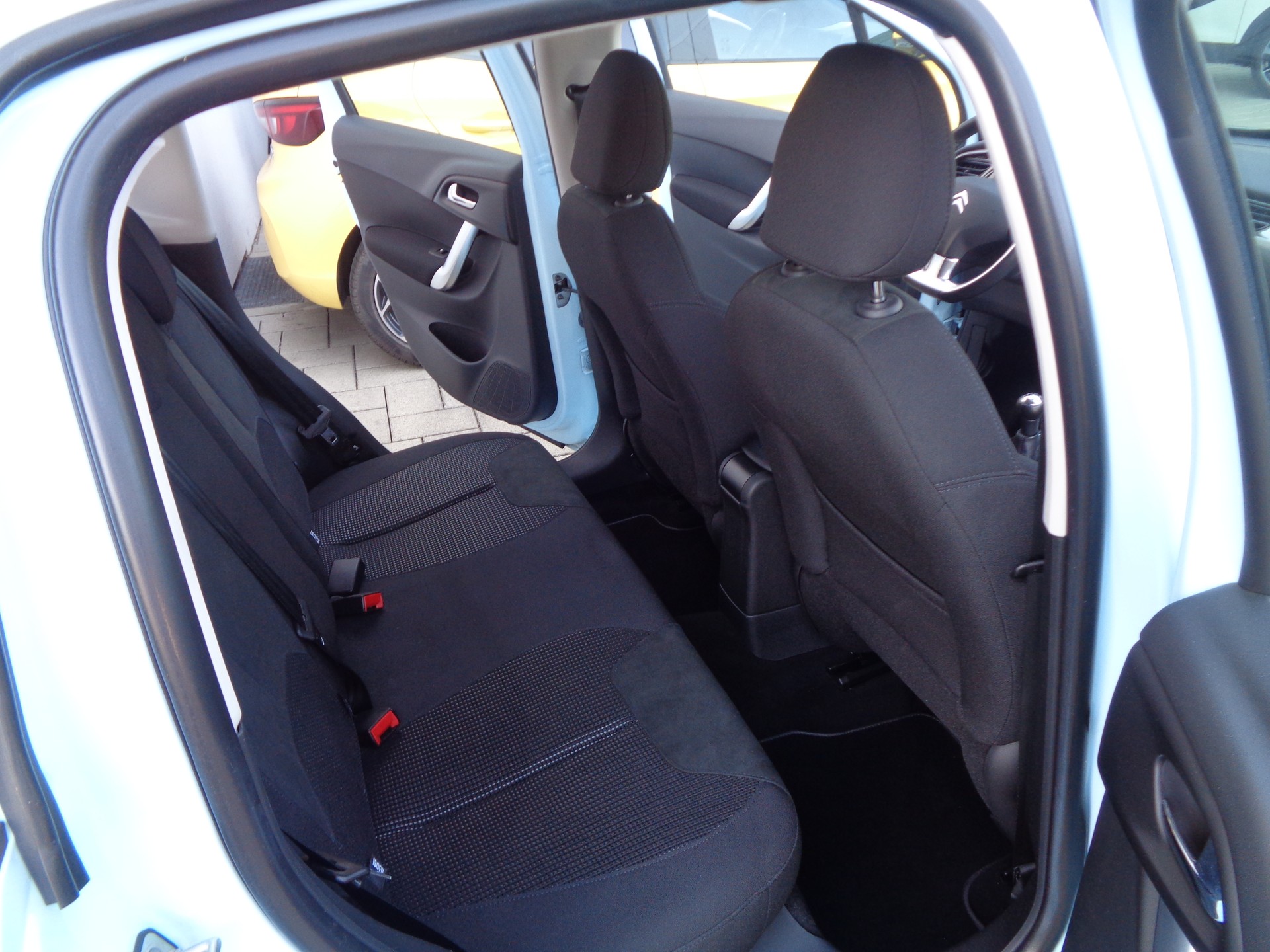 CITROEN C3 1.4i 16V Exclusive-image-10