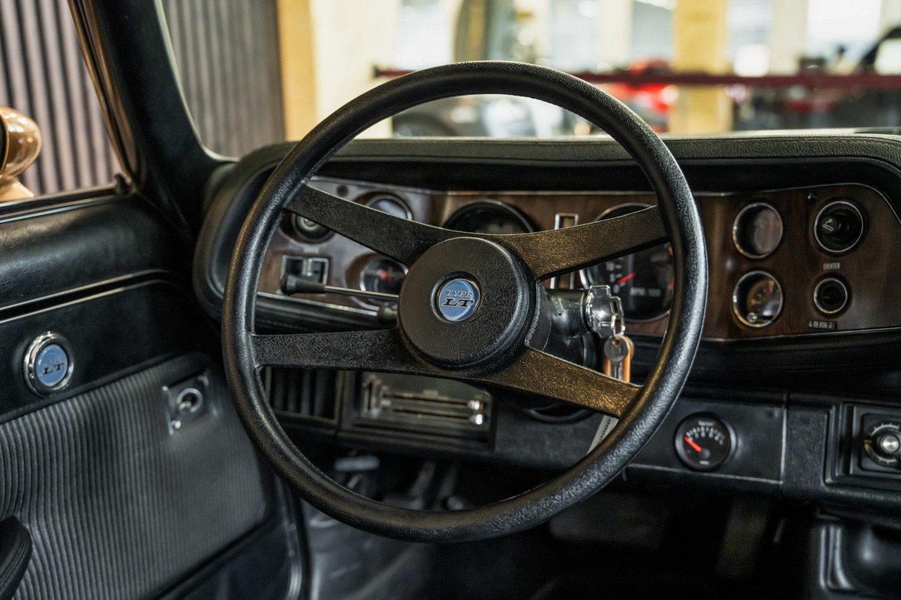 CHEVROLET CAMARO LT 350-image-23