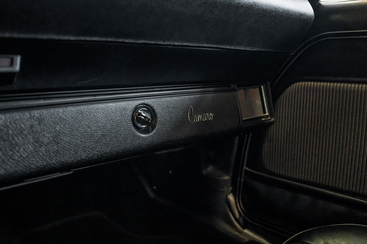 CHEVROLET CAMARO LT 350-image-21
