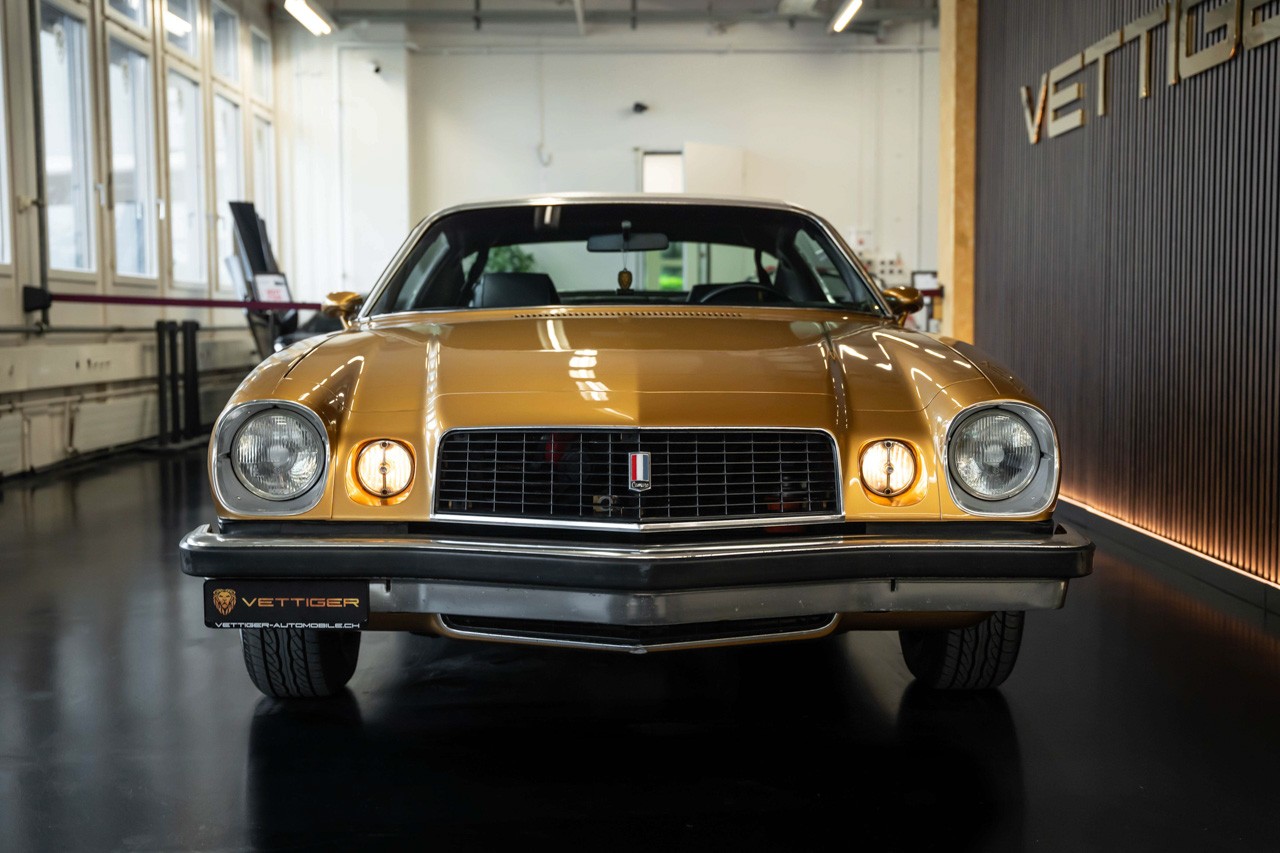 CHEVROLET CAMARO LT 350-showroom-element-1
