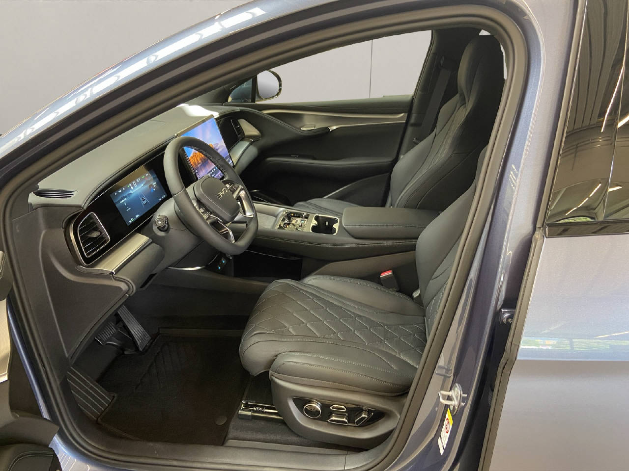 BYD Sealion 7 Excellence AWD CH FAHRZEUG-image-4