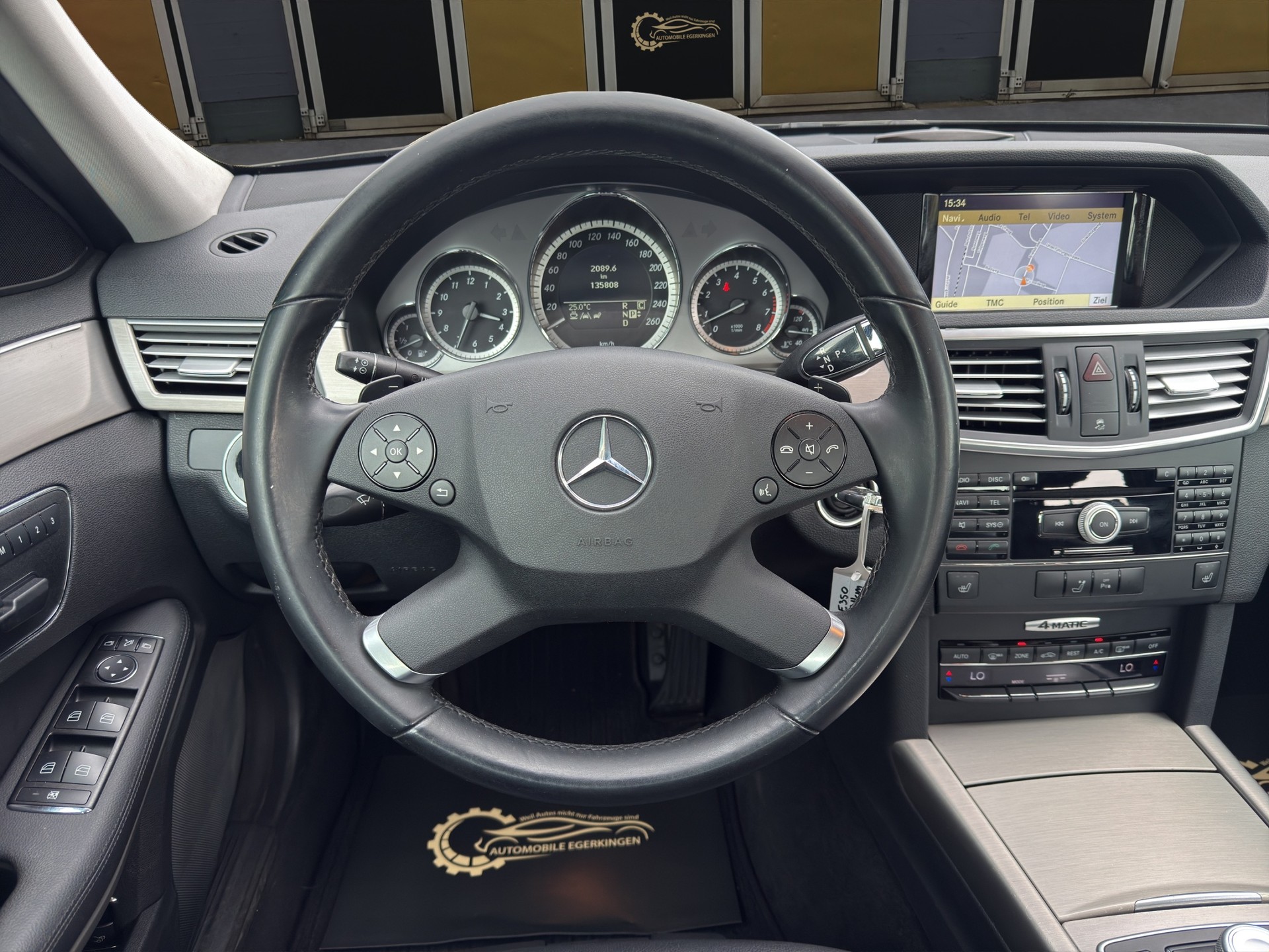 MERCEDES-BENZ E 350 V6 4matic-image-11