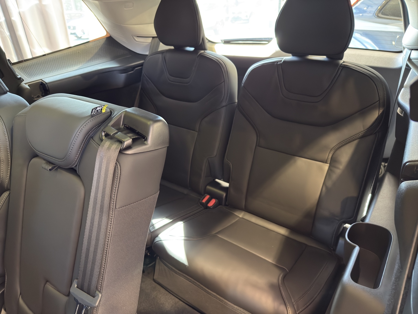 VOLVO EX90 Twin Performance Ultra AWD-image-6