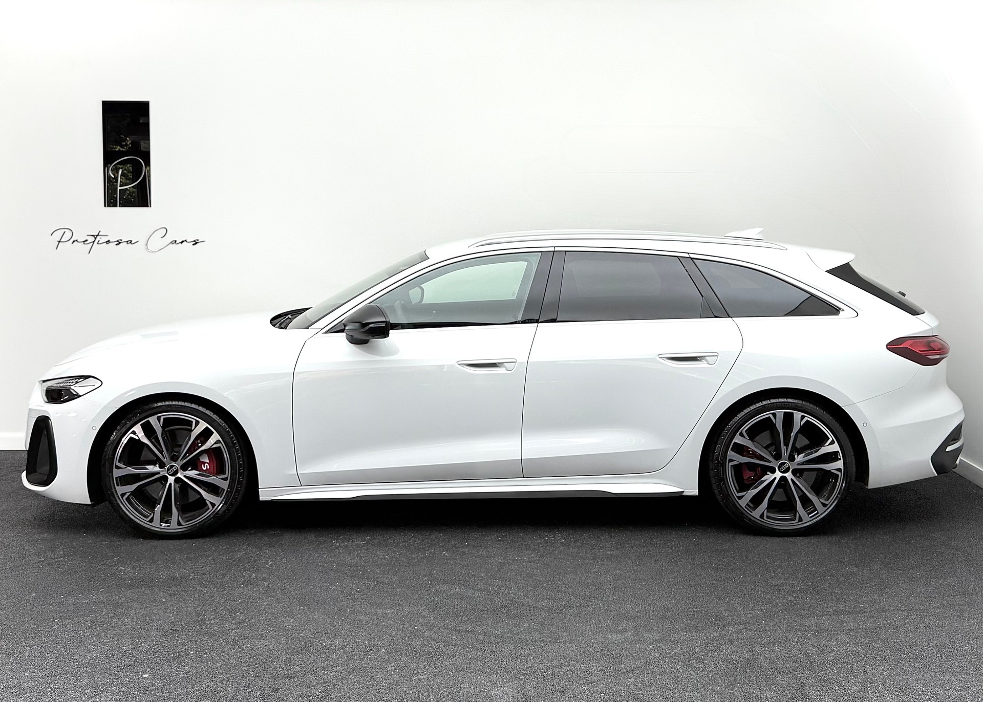 AUDI S5 Avant TFSI quattro S tronic-showroom-element-3