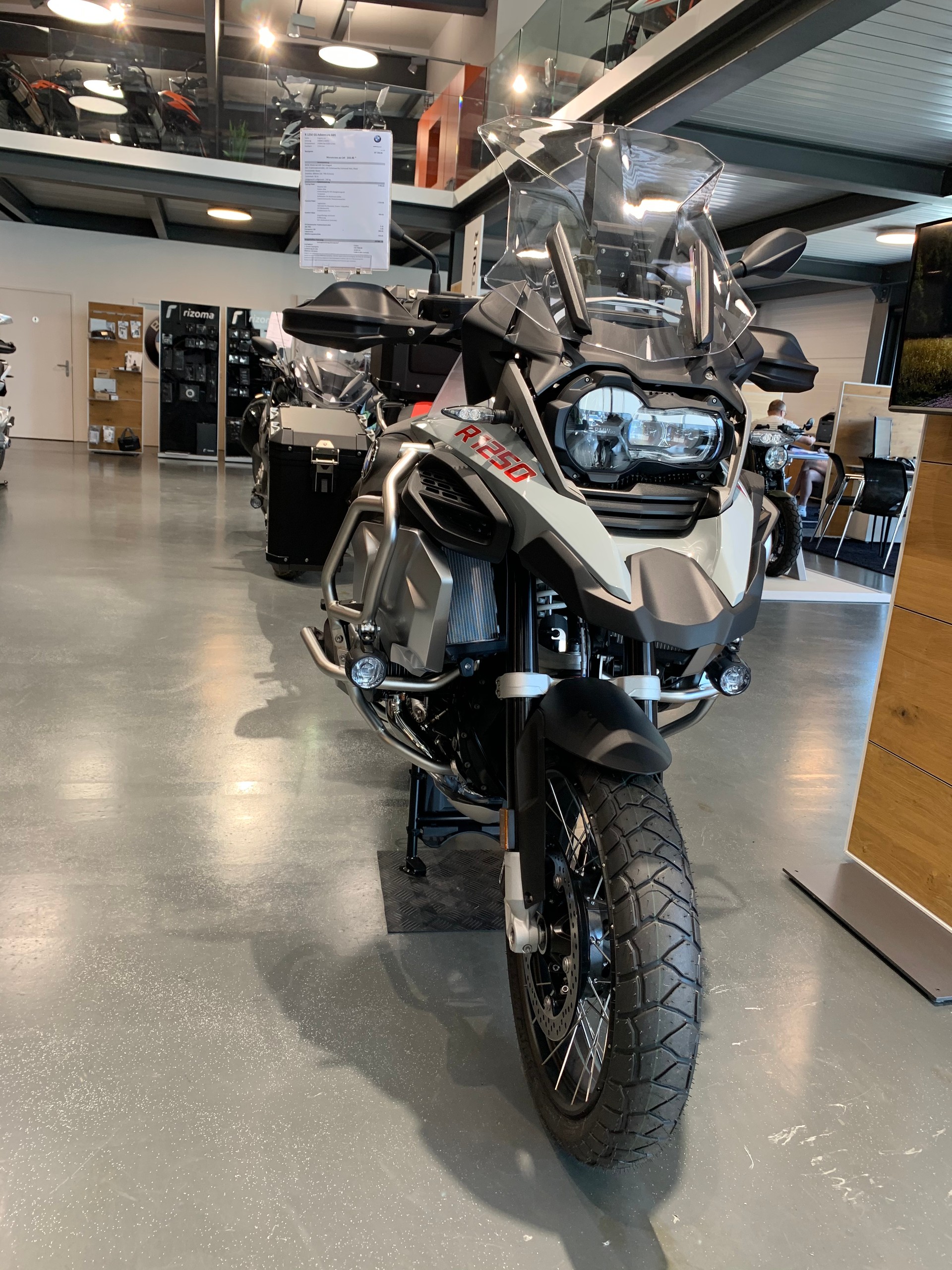 BMW R 1250 GS Adventure ABS-image-1
