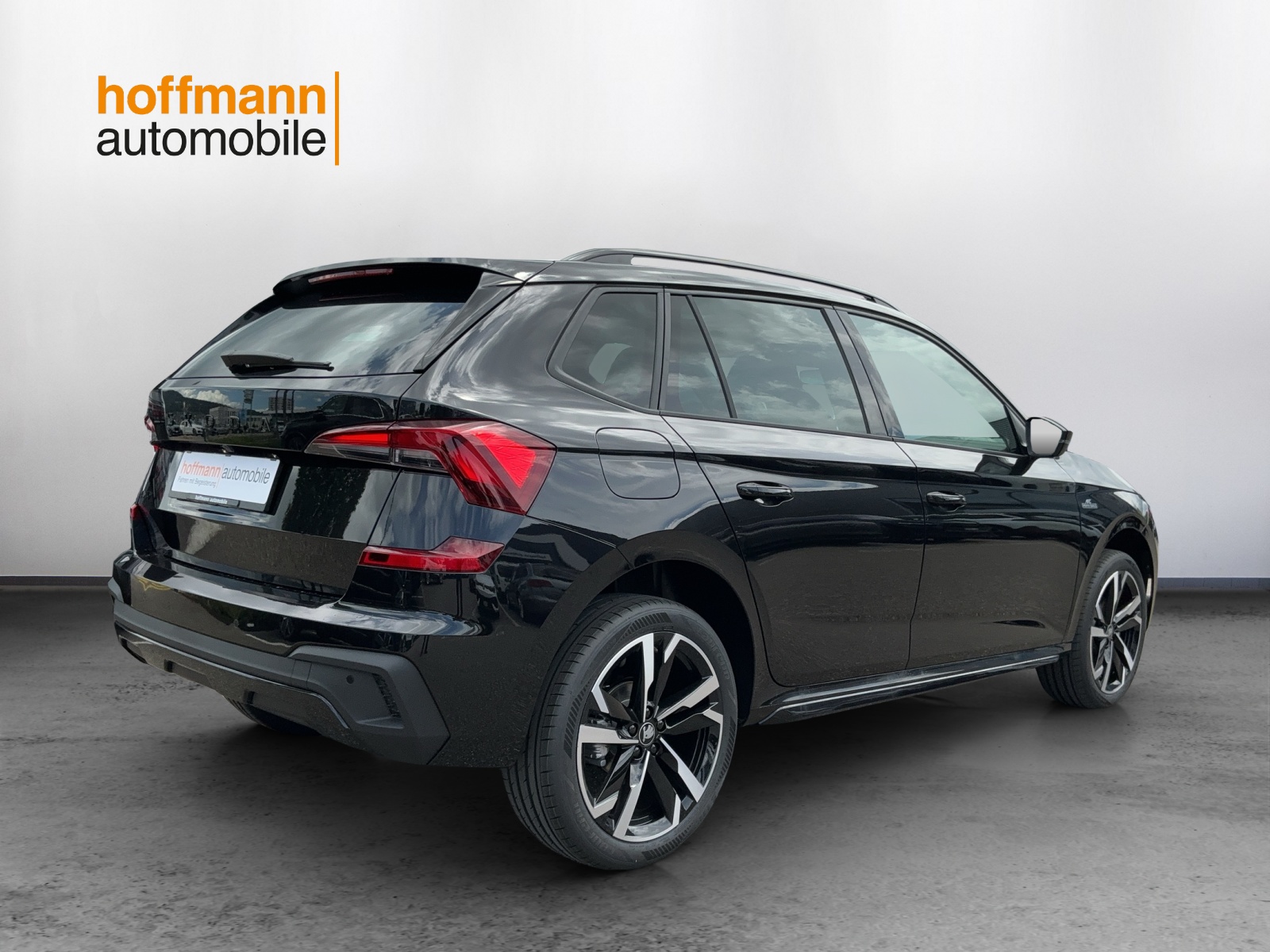 SKODA Kamiq 1.5 TSI Monte Carlo DSG-showroom-element-3