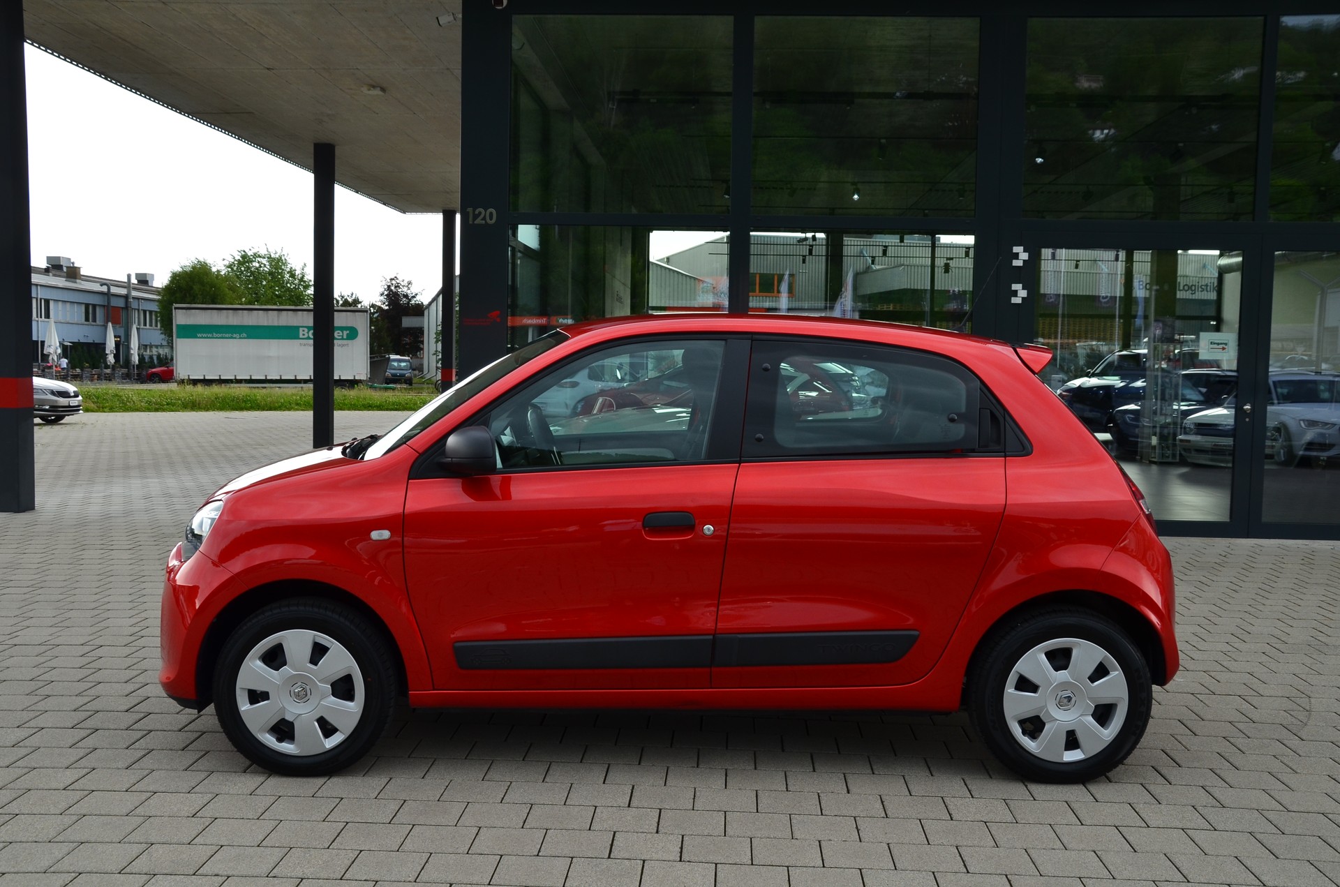 RENAULT Twingo 1.0 Life*Ab MFK,1 Jahr oder 20'000km Garantie*-image-6
