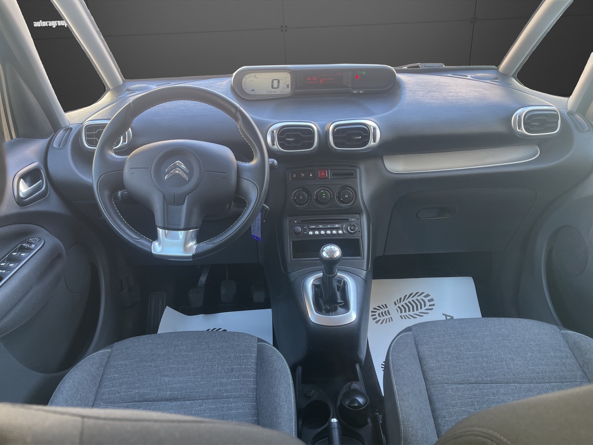 CITROEN C3 Picasso 1.2 Pure Tech Séduction-image-10