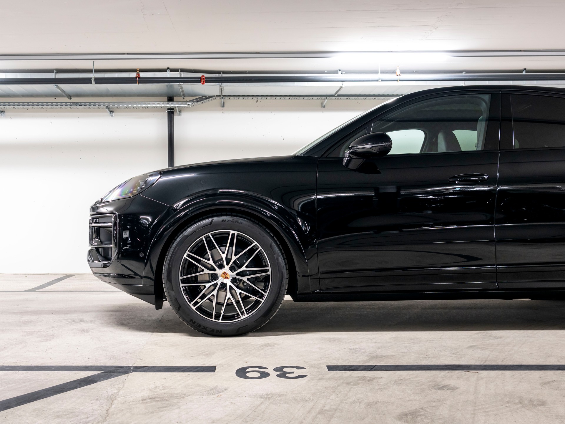 PORSCHE Cayenne Coupé Black Edition Tiptronic-image-22