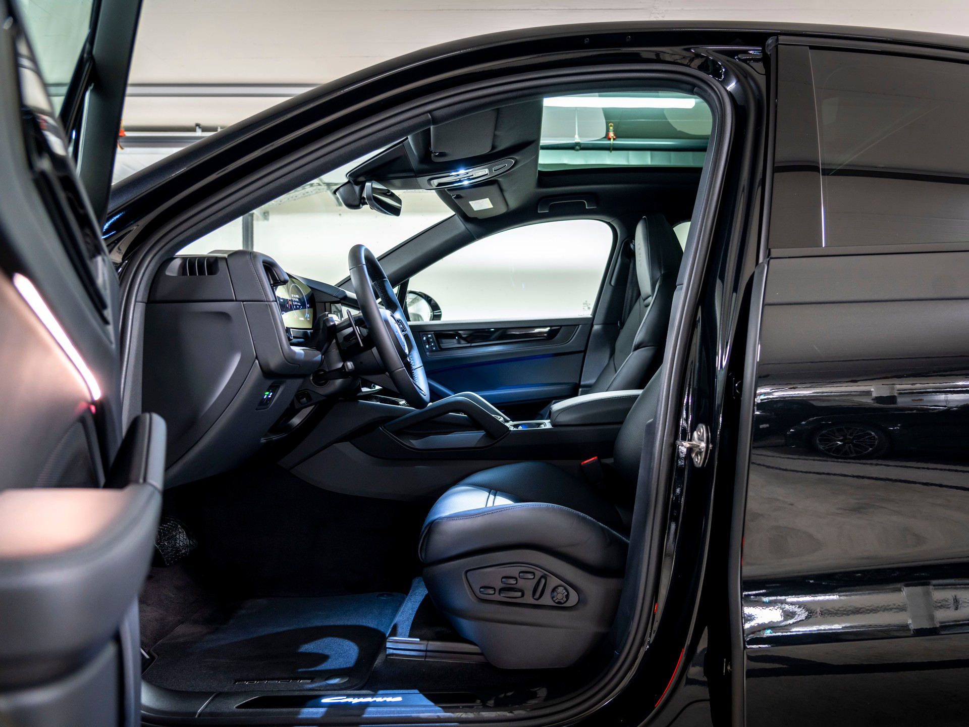 PORSCHE Cayenne Coupé Black Edition Tiptronic-image-6