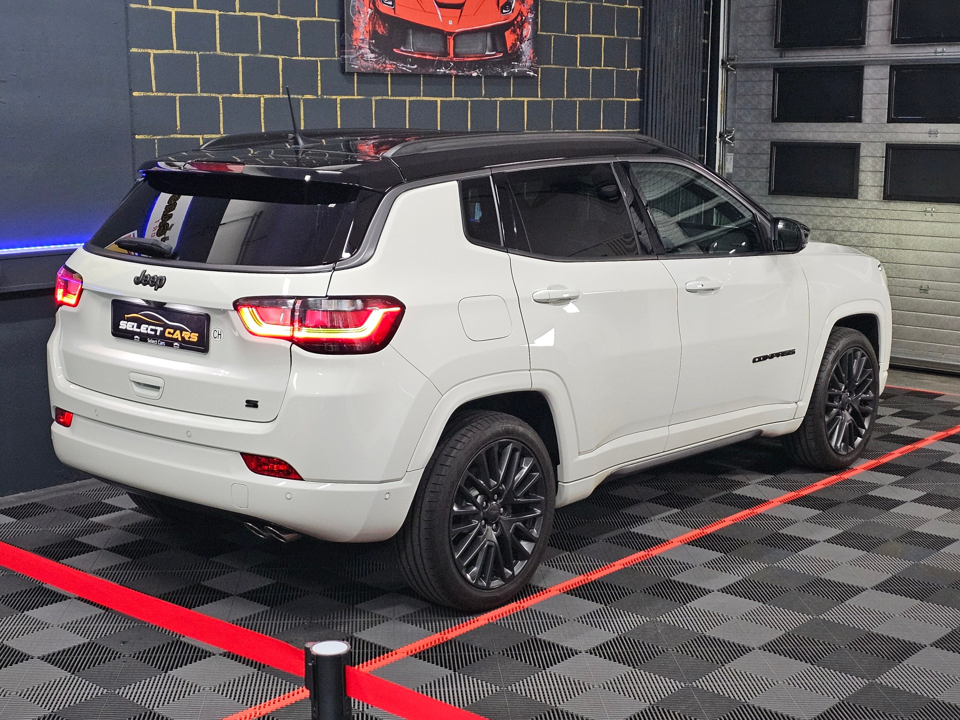 JEEP Compass 4x2 1.3 Turbo S DKG-image-2