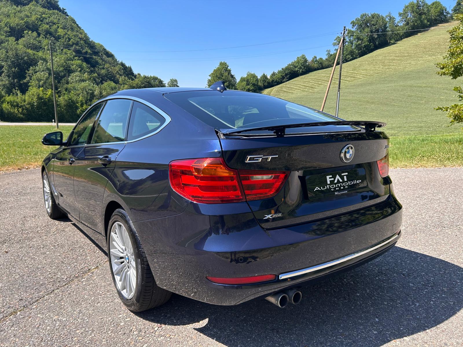 BMW 328i GT xDrive Luxury Line Steptronic-showroom-element-2