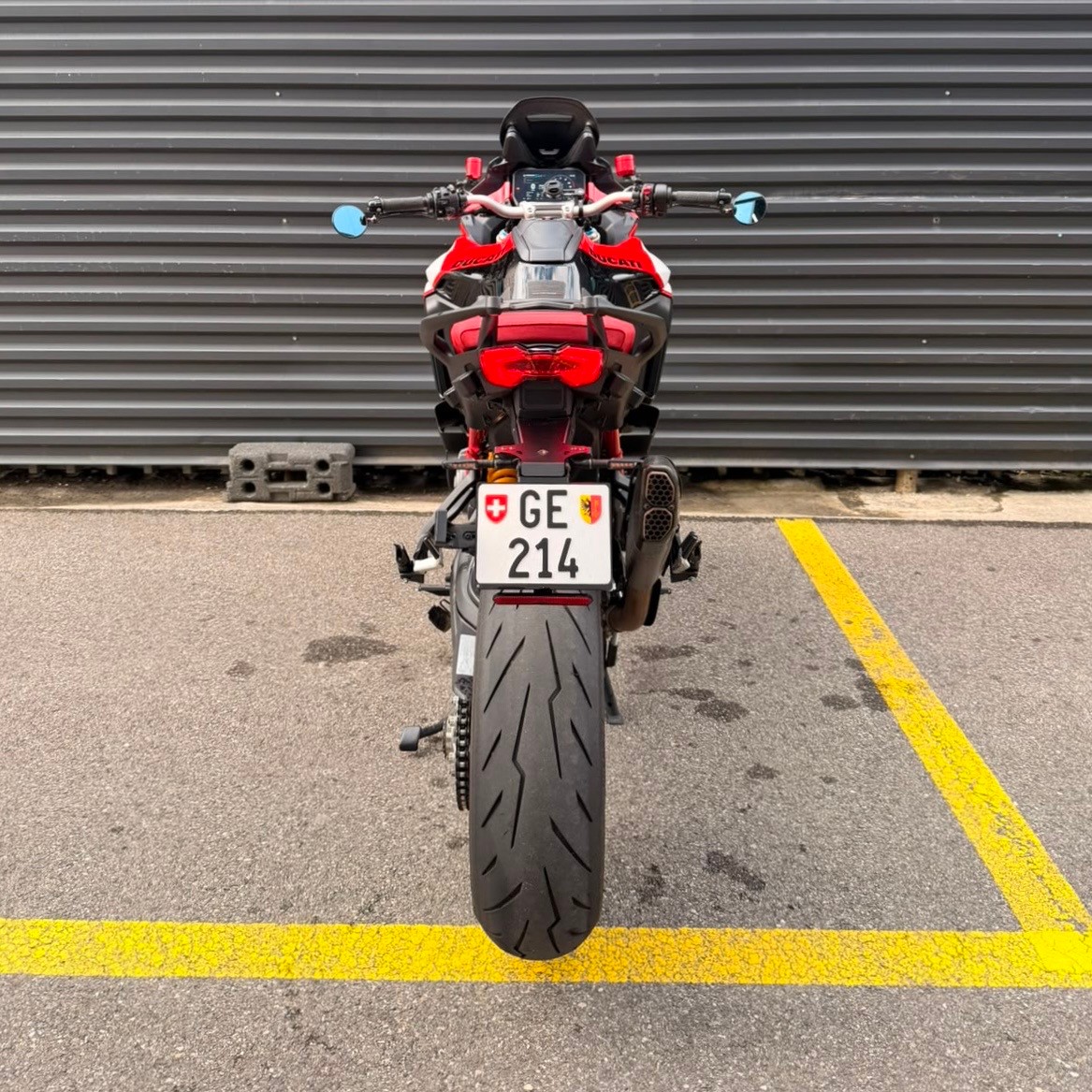 DUCATI Multistrada V4 Pikes Peak-image-4