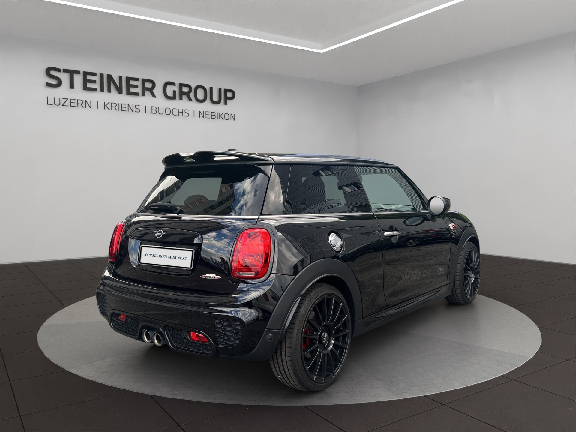 MINI Cooper John Cooper Works Steptronic-image-4
