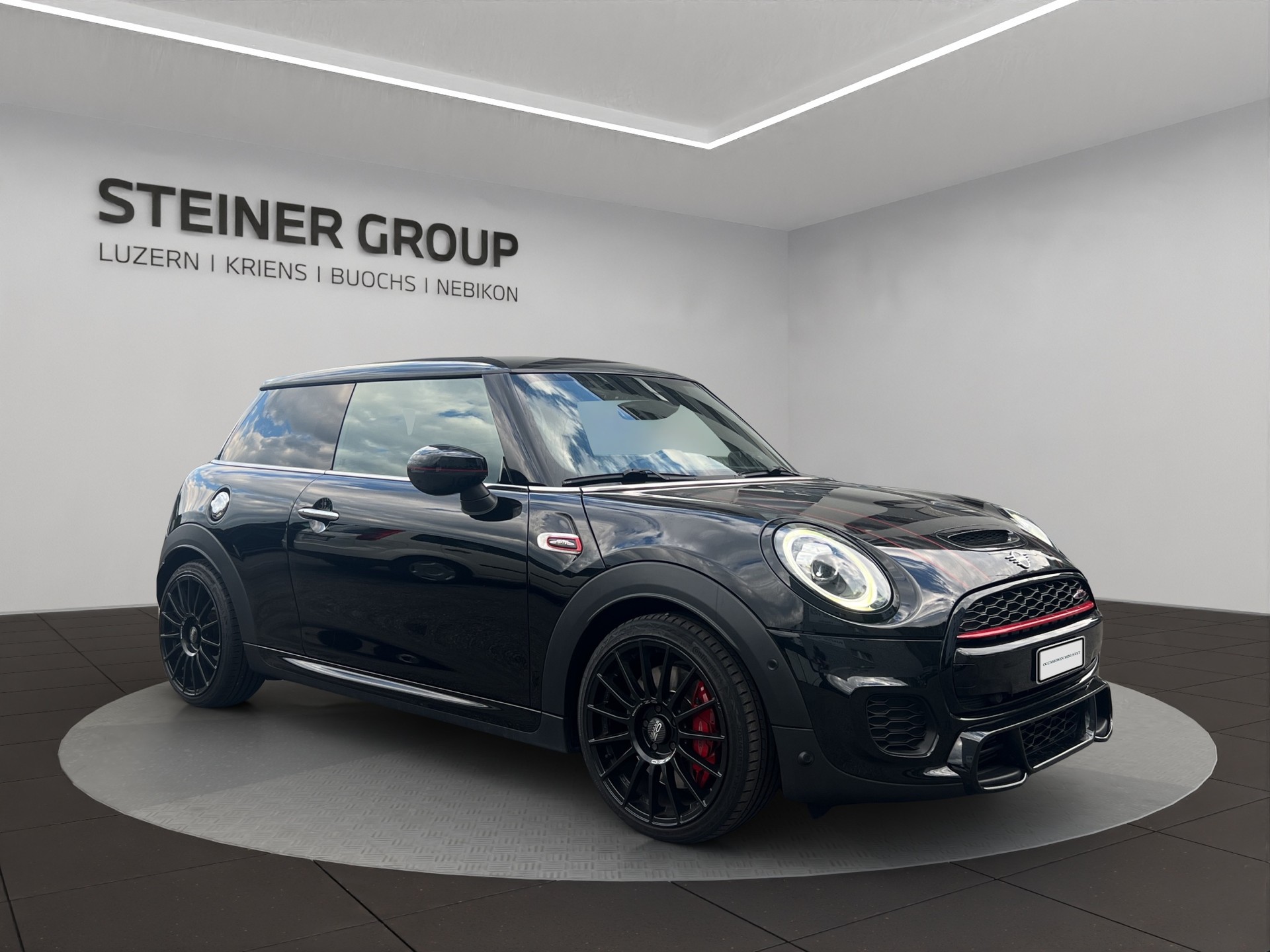 MINI Cooper John Cooper Works Steptronic-showroom-element-2