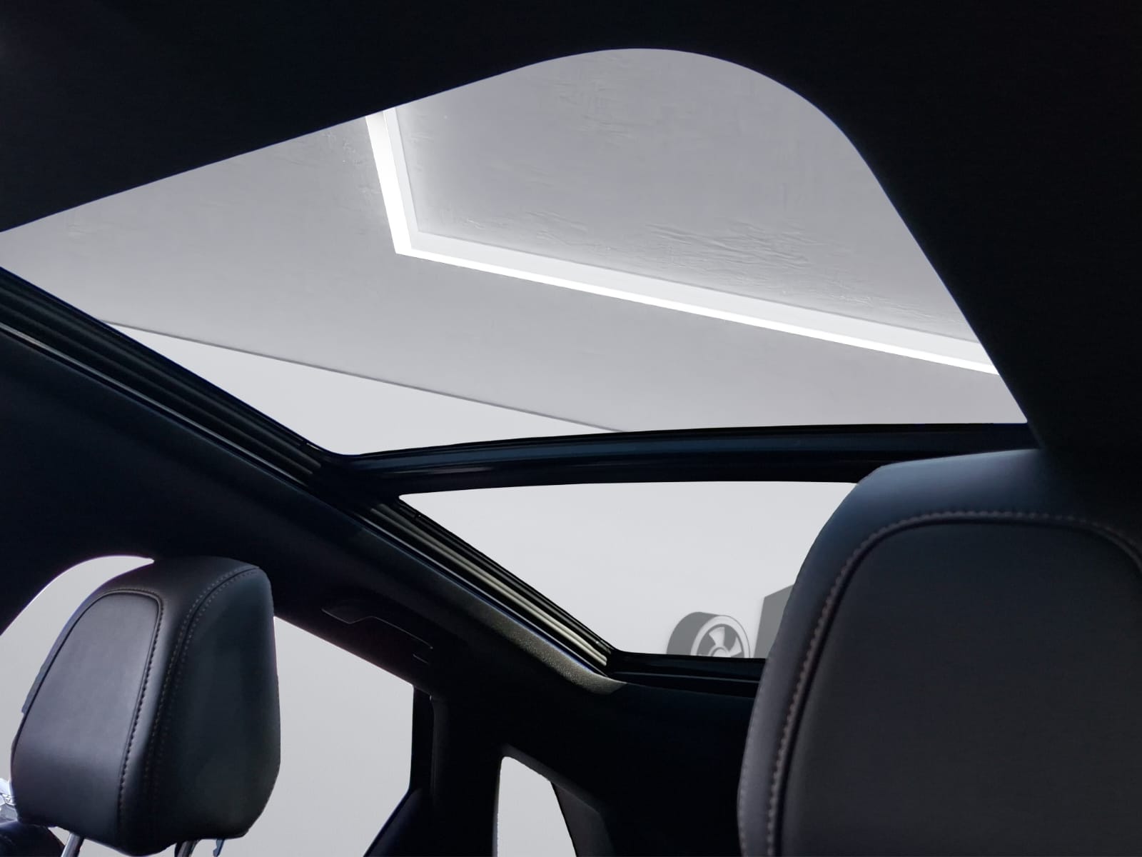 PEUGEOT 3008 2.0 BlueHDi GT EAT-image-19