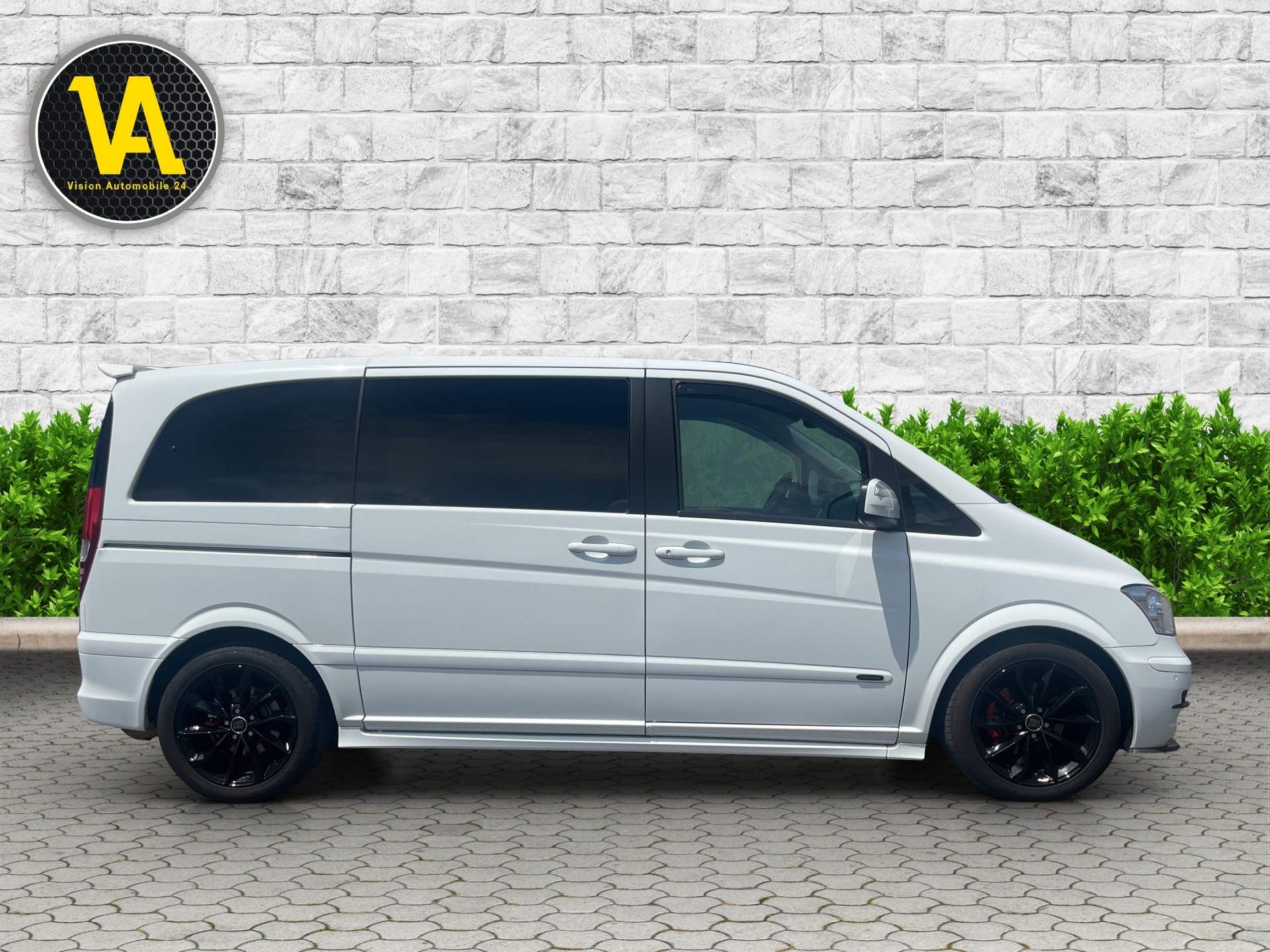 MERCEDES-BENZ Viano 3.0 CDI Blue Eff. Grand Ed. Avantgarde A, 6 Places