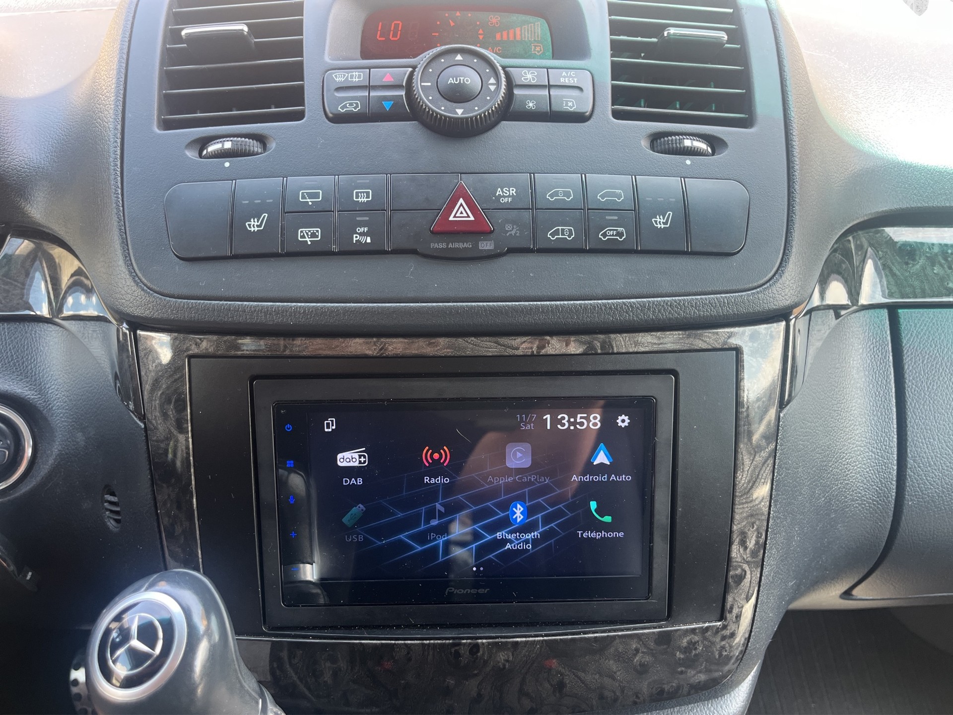 MERCEDES-BENZ Viano 3.0 CDI Blue Eff. Grand Ed. Avantgarde A, 6 Places-image-11