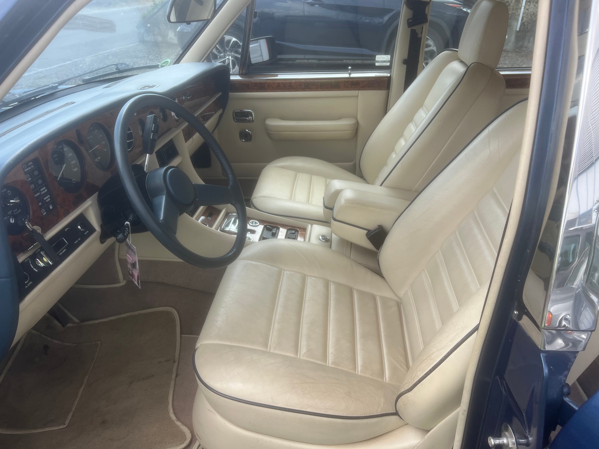BENTLEY Mulsanne-image-10