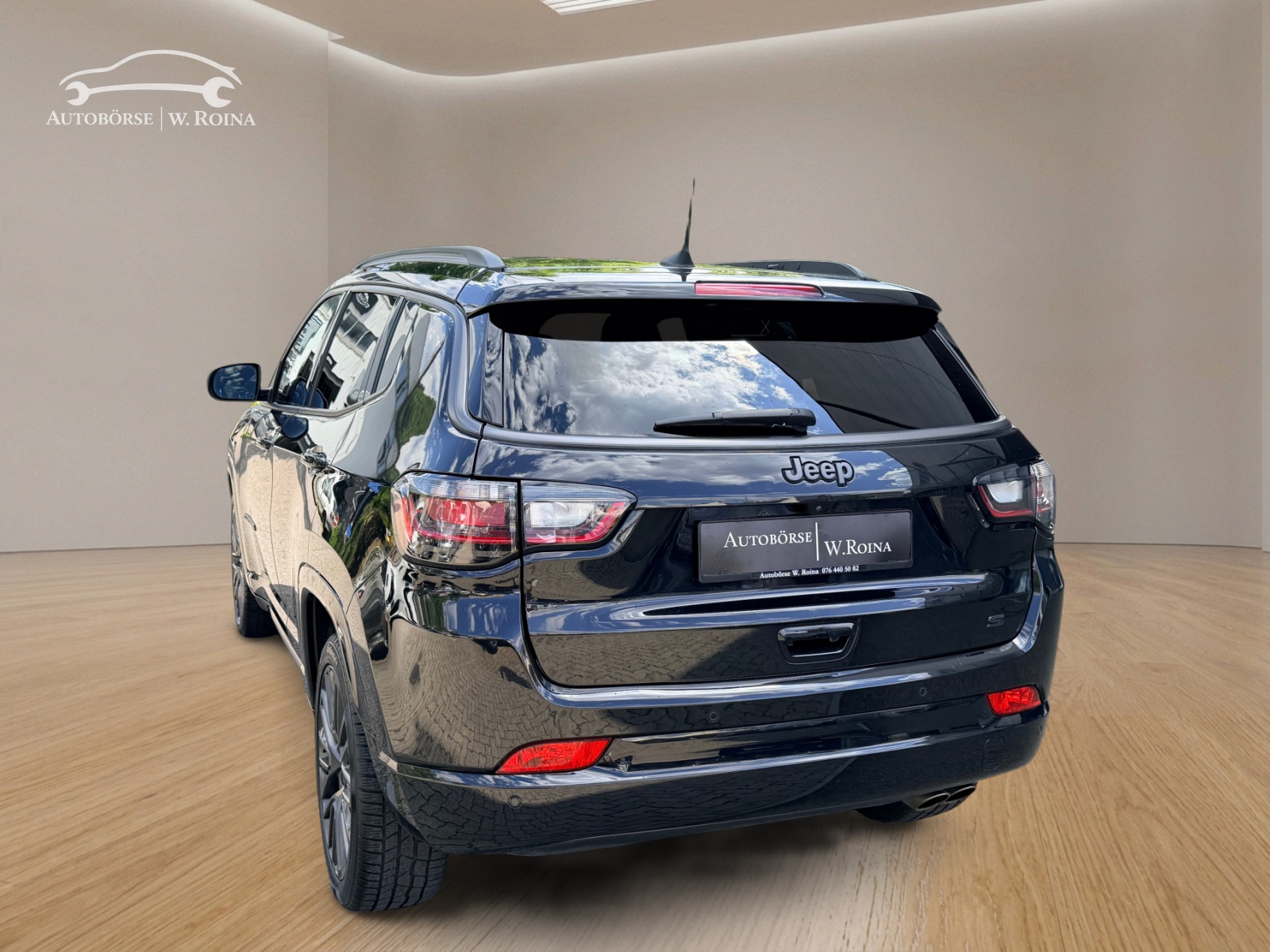 JEEP Compass 4x2 1.3 Turbo S DKG-image-4