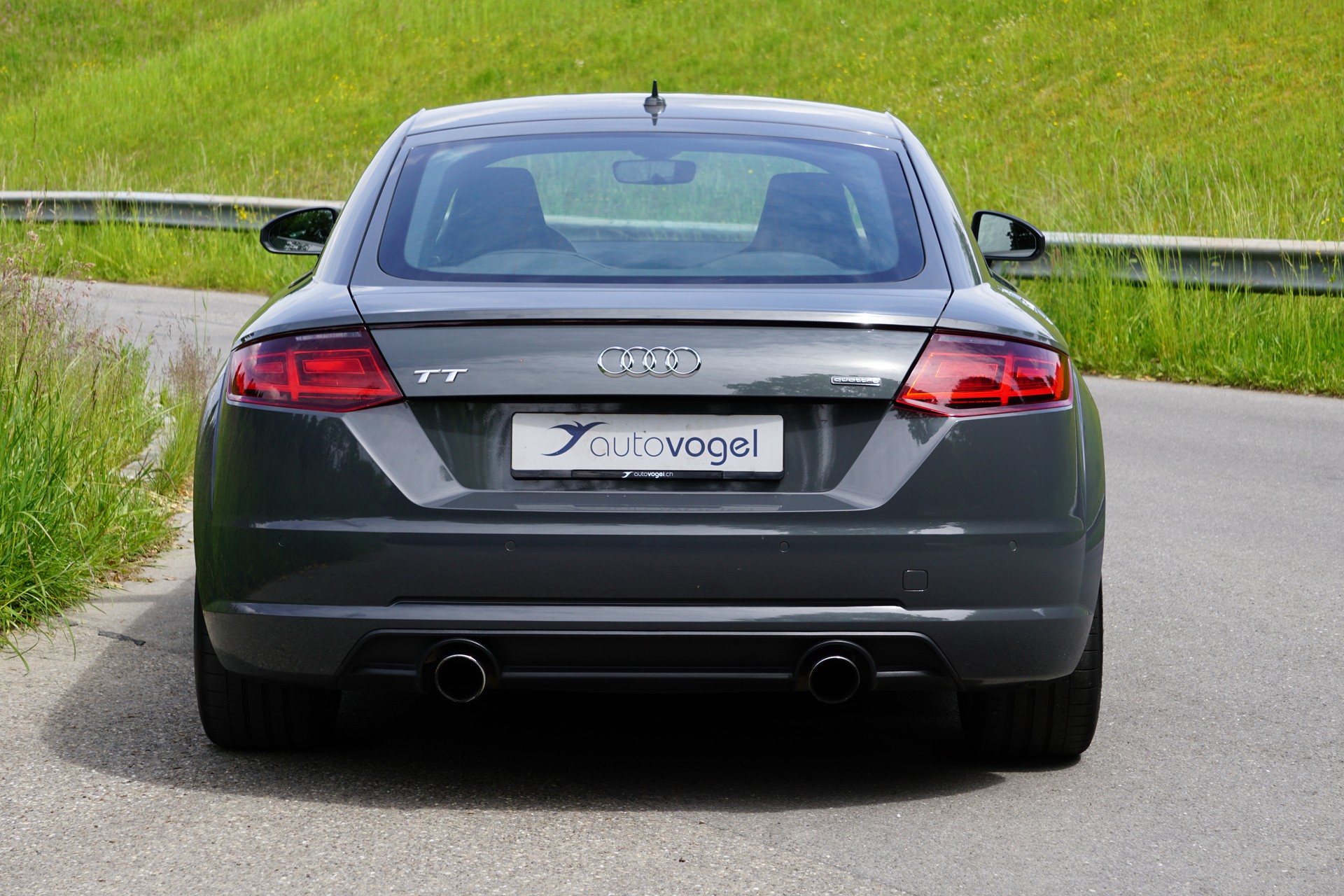AUDI TT Coupé 2.0 TFSI quattro S-tronic-image-5