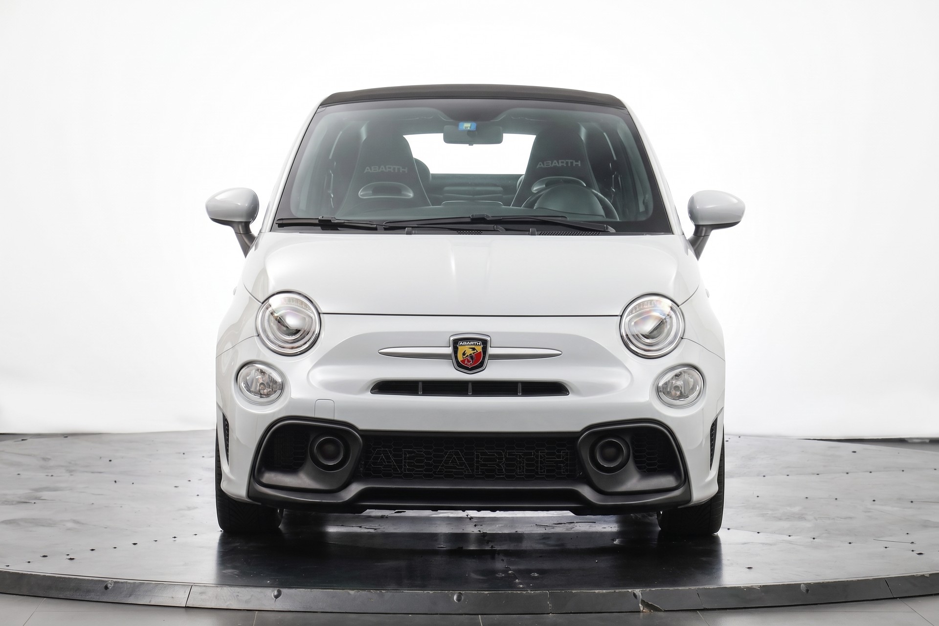 FIAT 595C 1.4 16V Turbo Abarth-showroom-element-1