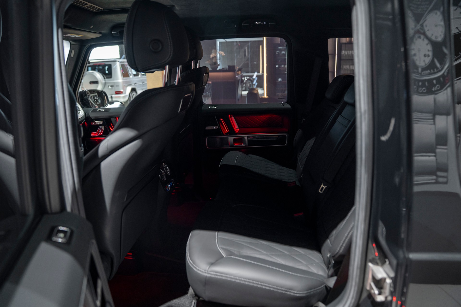 MERCEDES-BENZ G 63 AMG Speedshift Plus G-Tronic-image-15