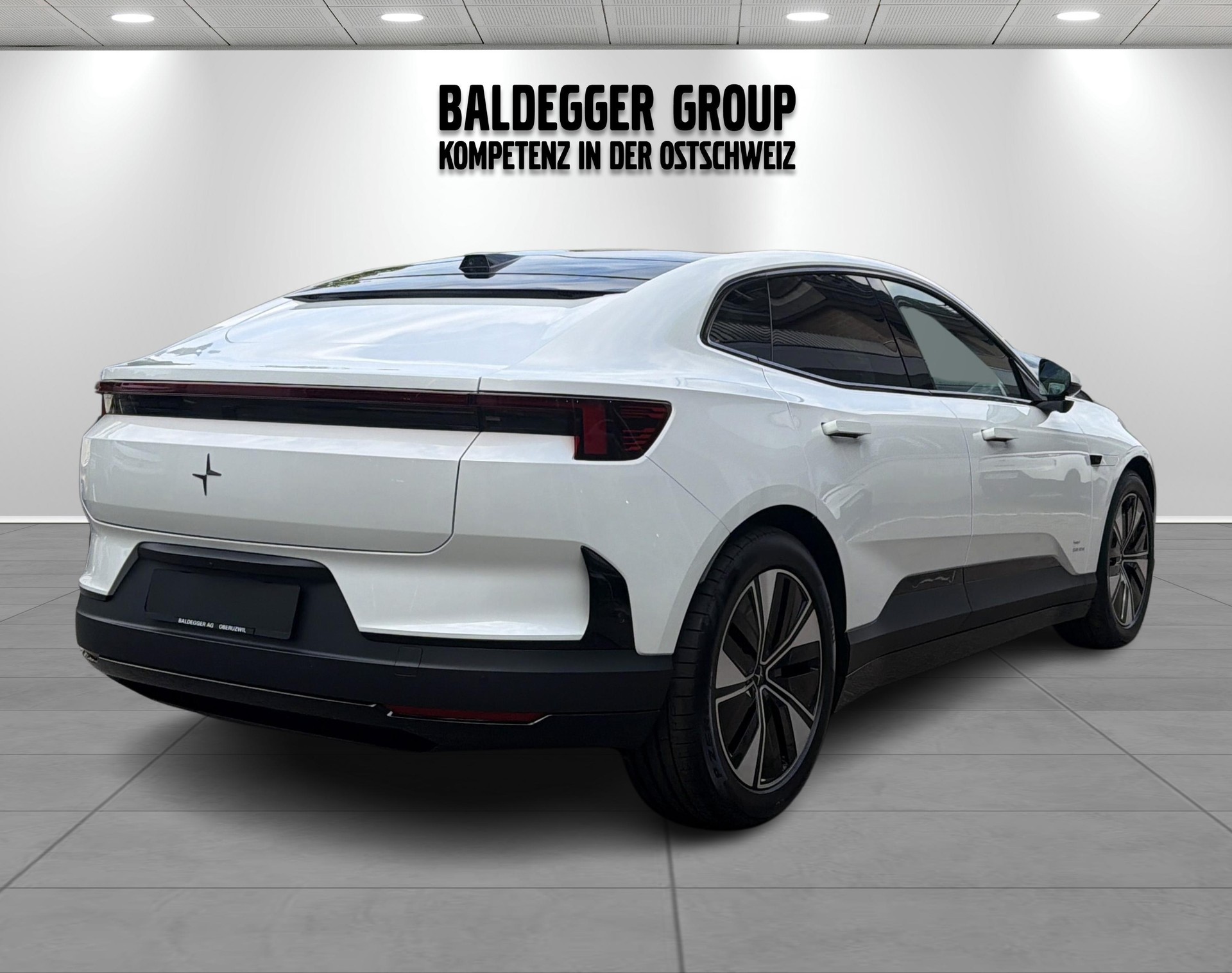 POLESTAR 4 Long Range Dual Motor Prime-showroom-element-1