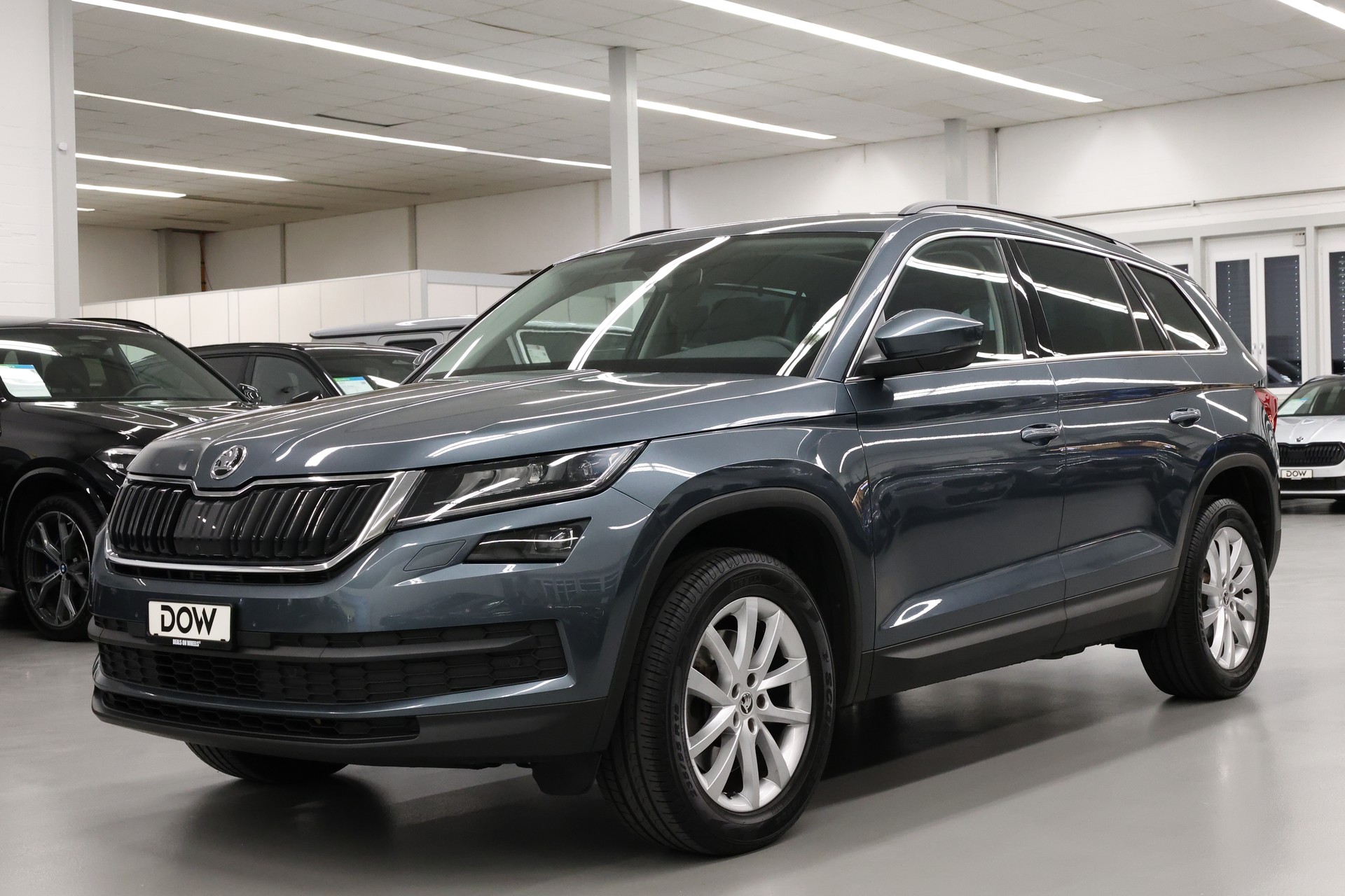 SKODA Kodiaq 2.0 TSI Style DSG-showroom-element-2