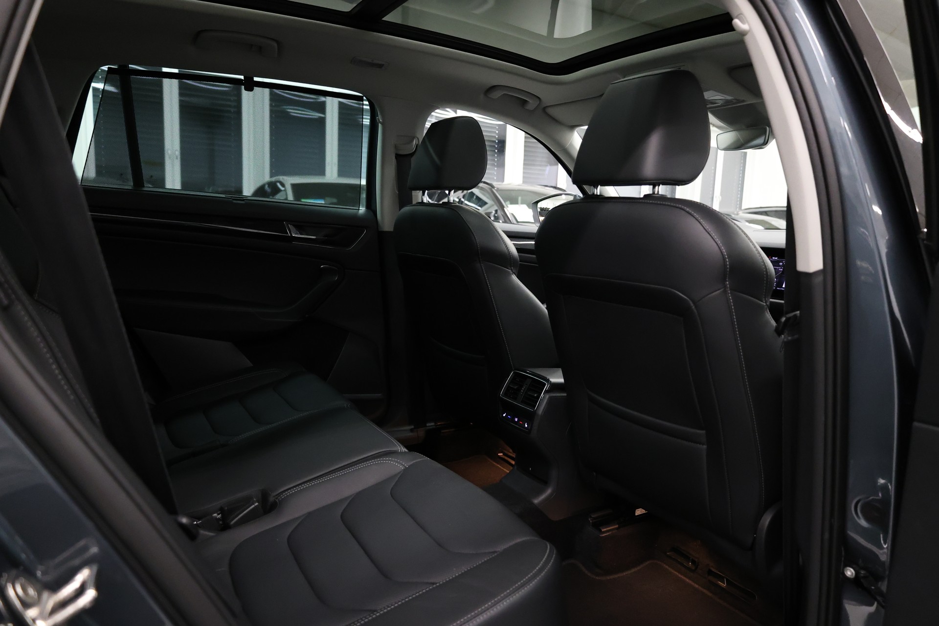 SKODA Kodiaq 2.0 TSI Style DSG-image-22