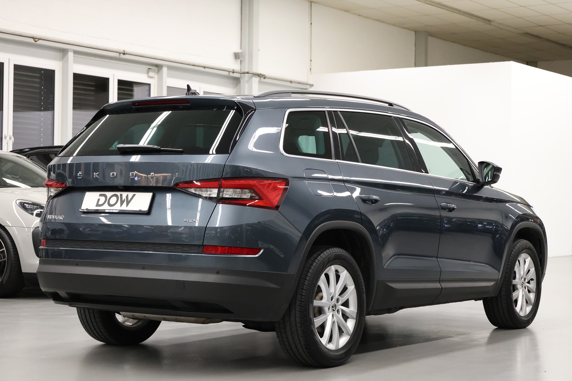 SKODA Kodiaq 2.0 TSI Style DSG-showroom-element-3