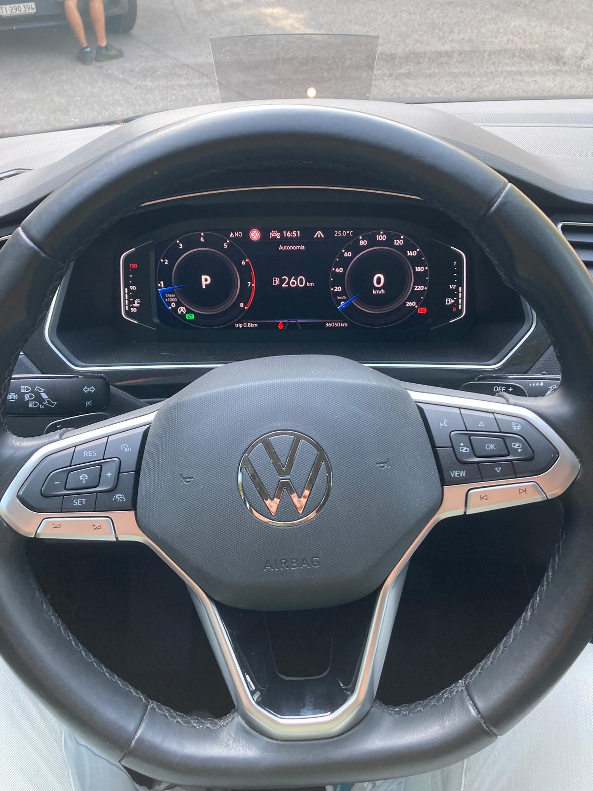 VW Tiguan 2.0TSI Elegance 4Motion DSG-image-16