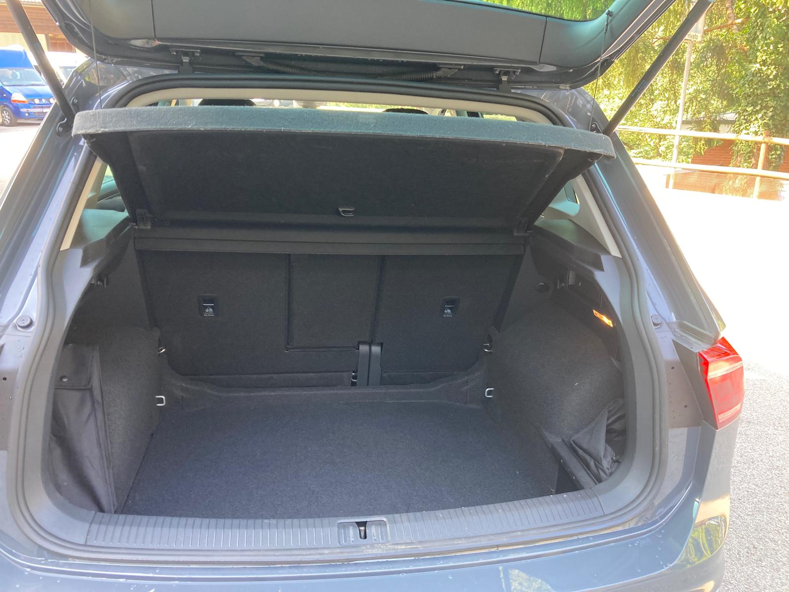 VW Tiguan 2.0TSI Elegance 4Motion DSG-image-7