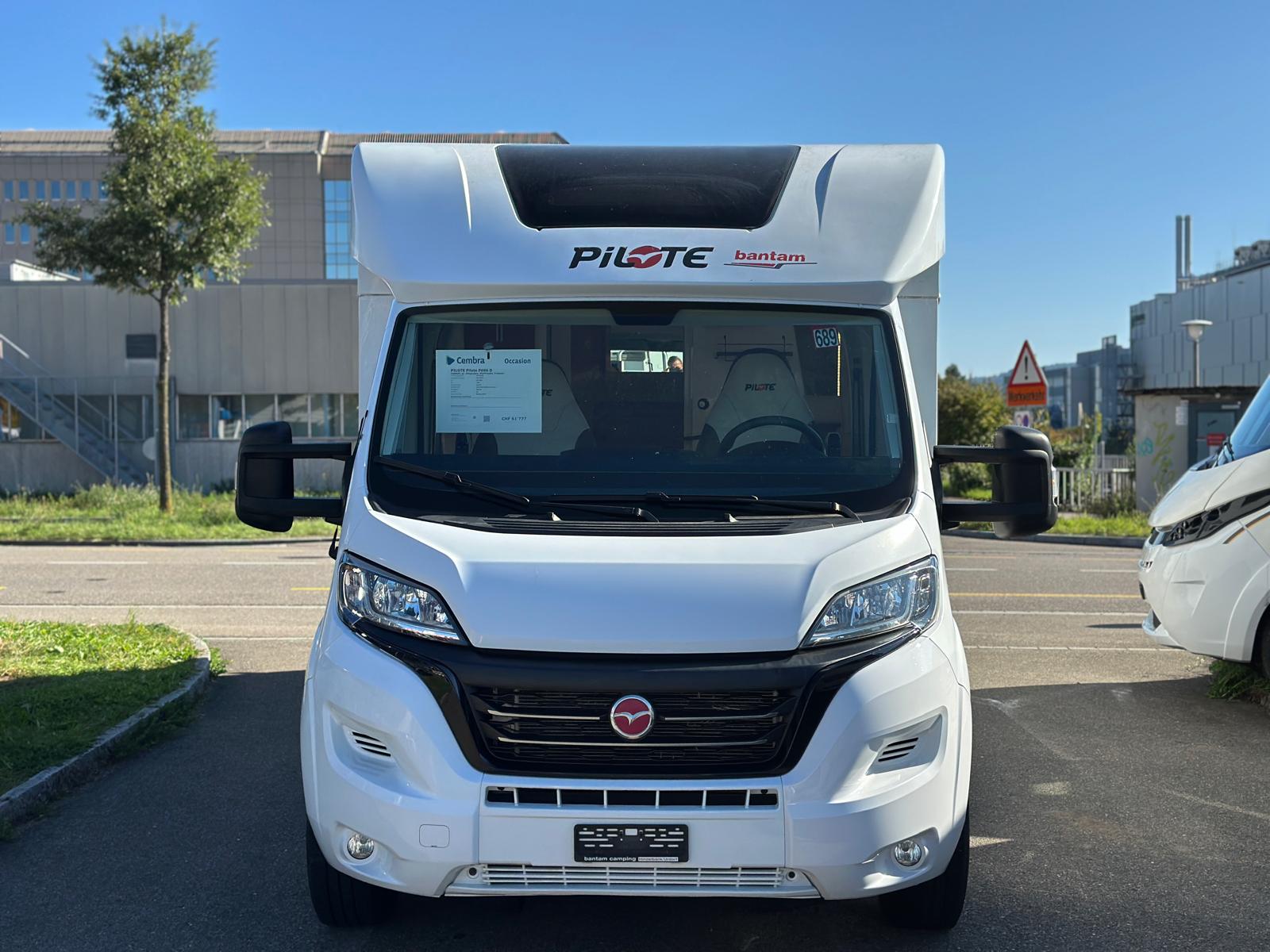 PILOTE P696 D ***Der Pilote ist das perfekte Fahrzeug für Paare, die auf unter 7 Metern Länge nicht auf Platz verzichten wollen***-image-7