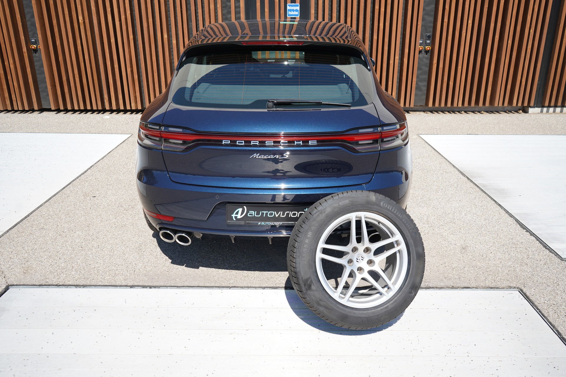 PORSCHE MACAN S PDK l 354 PS-image-20